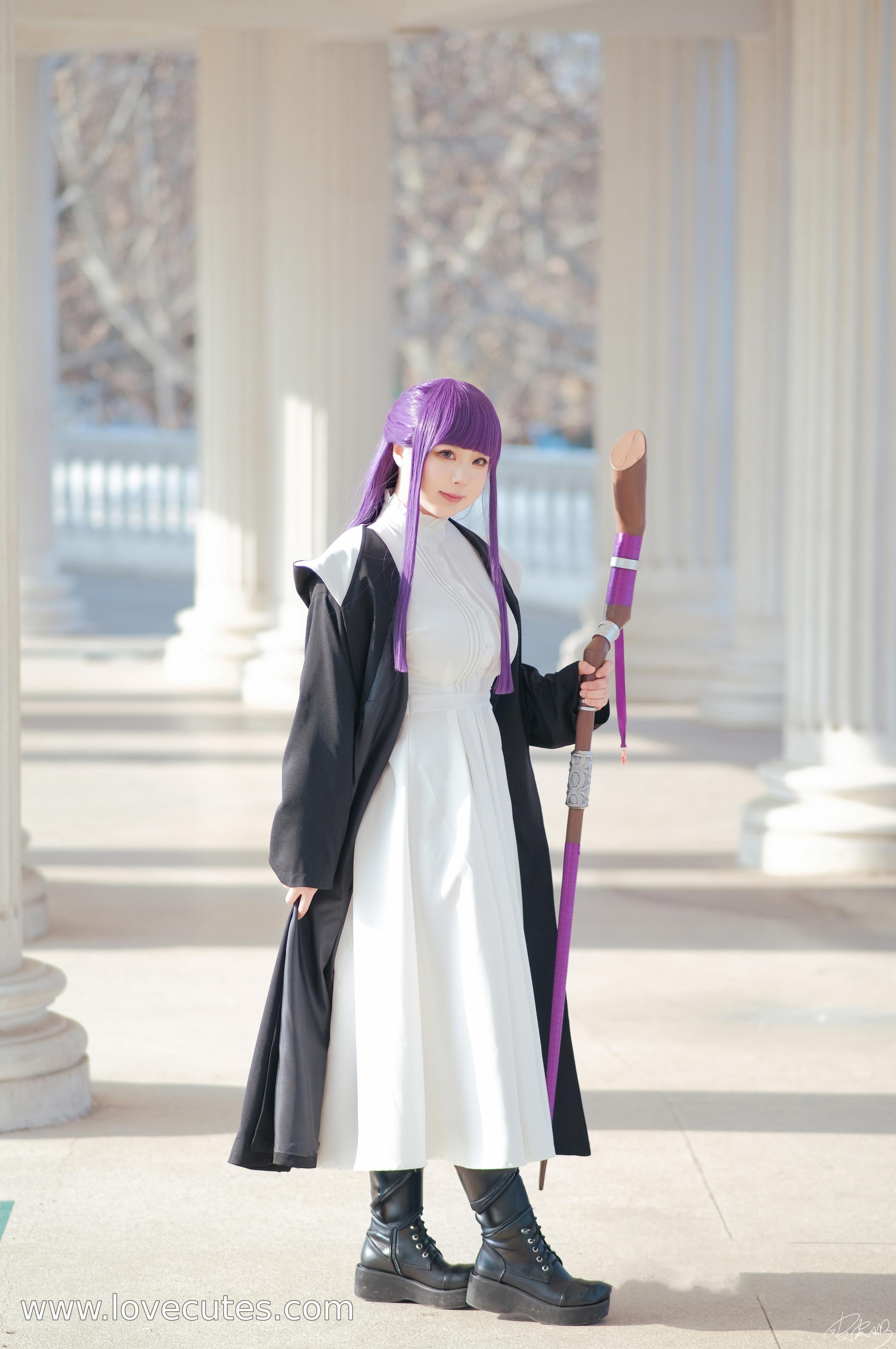 Cosplay] Pipi Nai - Filen: Reviving the Character of Filen from the Buried Frelian with Mage Costume and Serene Aura, Featuring 62 Pages of Character Expressions and Atmosphere