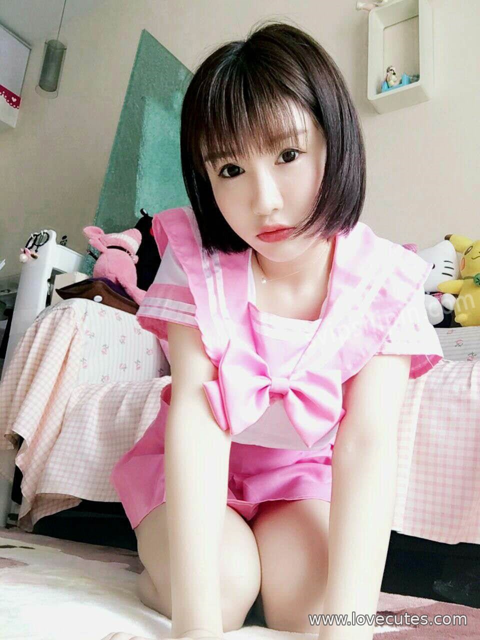 K8 Kiêu Ngạo Vivian - Thời Gian Thoải Mái: Ánh Sáng Trong Nhà Thư Giãn, Góc Nhìn Riêng Tư Với Đường Cong Đẹp Mắt 96P2V