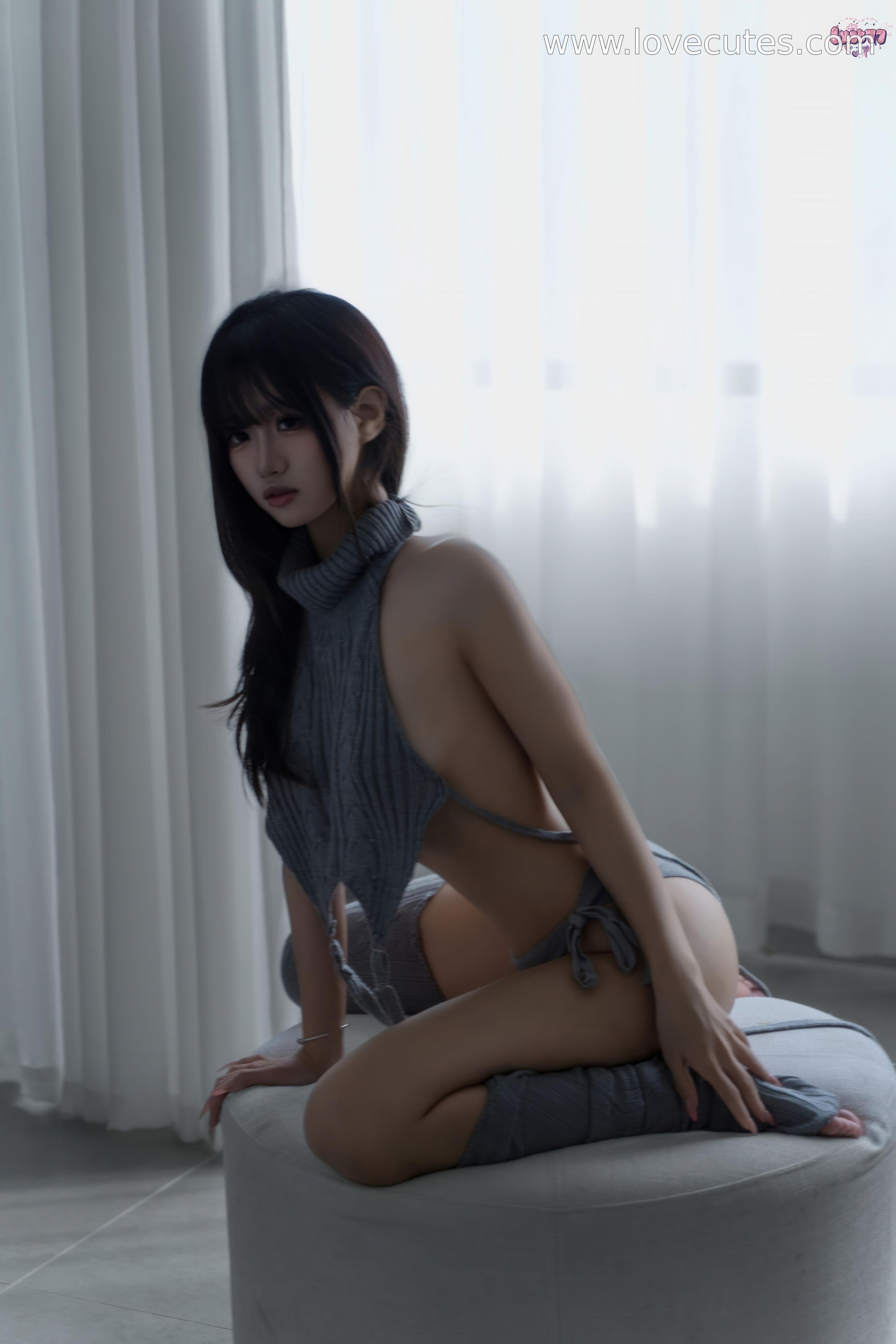 [私房] 칠칠아 착하게 굴어 - 집에서 입는 스웨터: 실내의 느긋한 분위기, 가까이서 보는 매력 112P1V