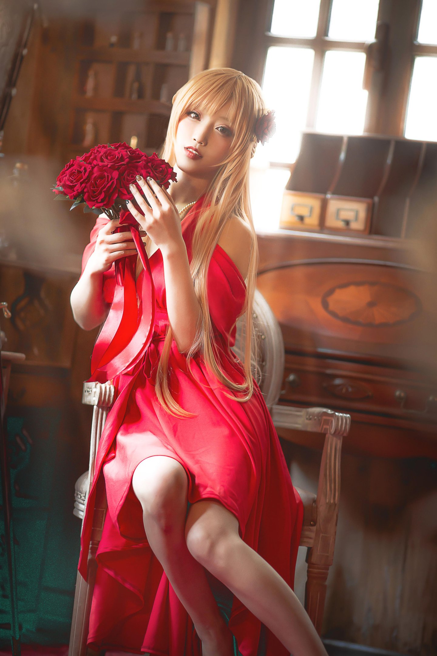 [costume play] 切切Celia - 亚丝娜紅色禮服：造型搶眼，角色氣質完美掌握，優雅中帶點性感 28P