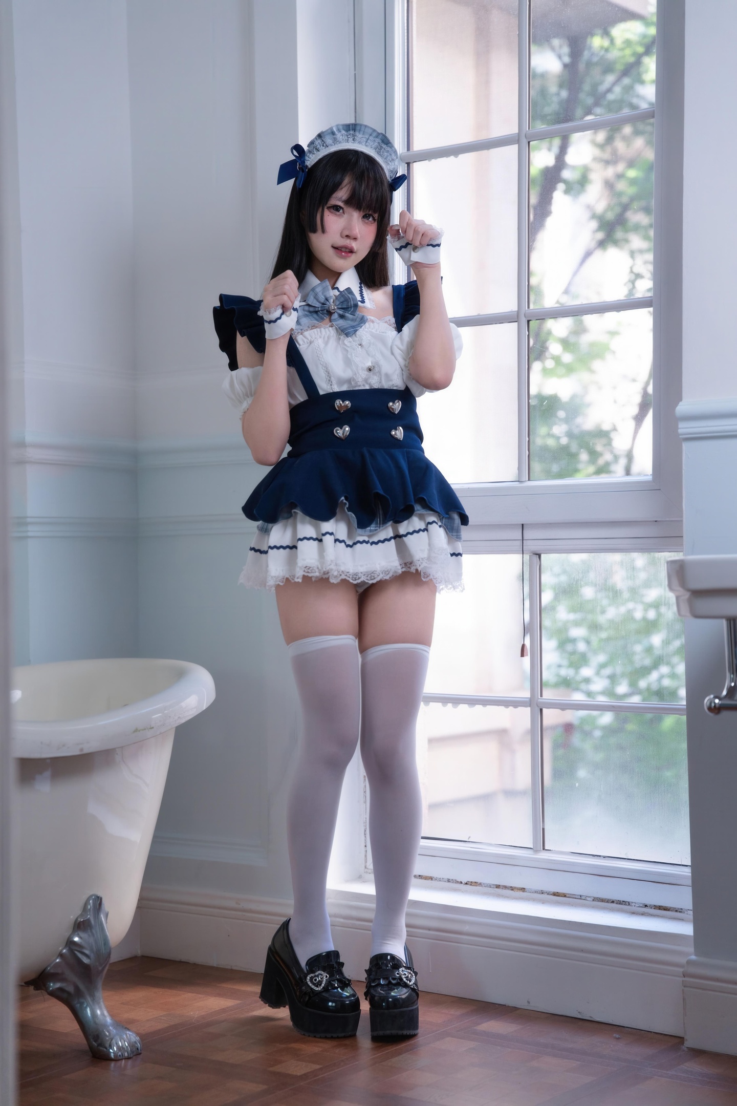 [Cosplay] Shimizu Nagi - Maid Service Theme: Sweet Maid Vibes Enhanced by White Stockings, Pure and Adorable 68P