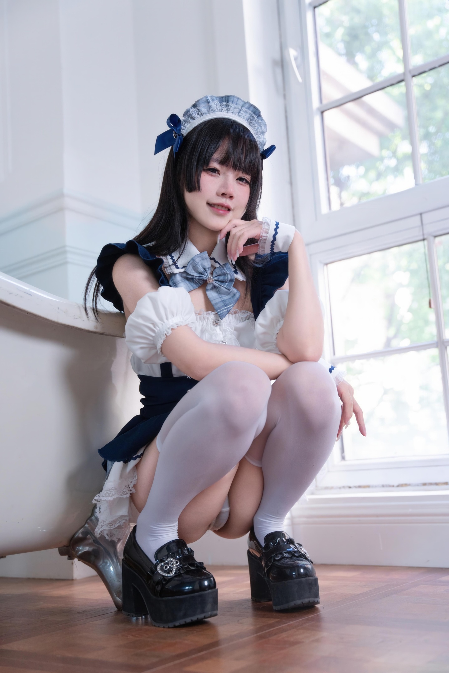 [Cosplay] Shimizu Nagi - Maid Service Theme: Sweet Maid Vibes Enhanced by White Stockings, Pure and Adorable 68P