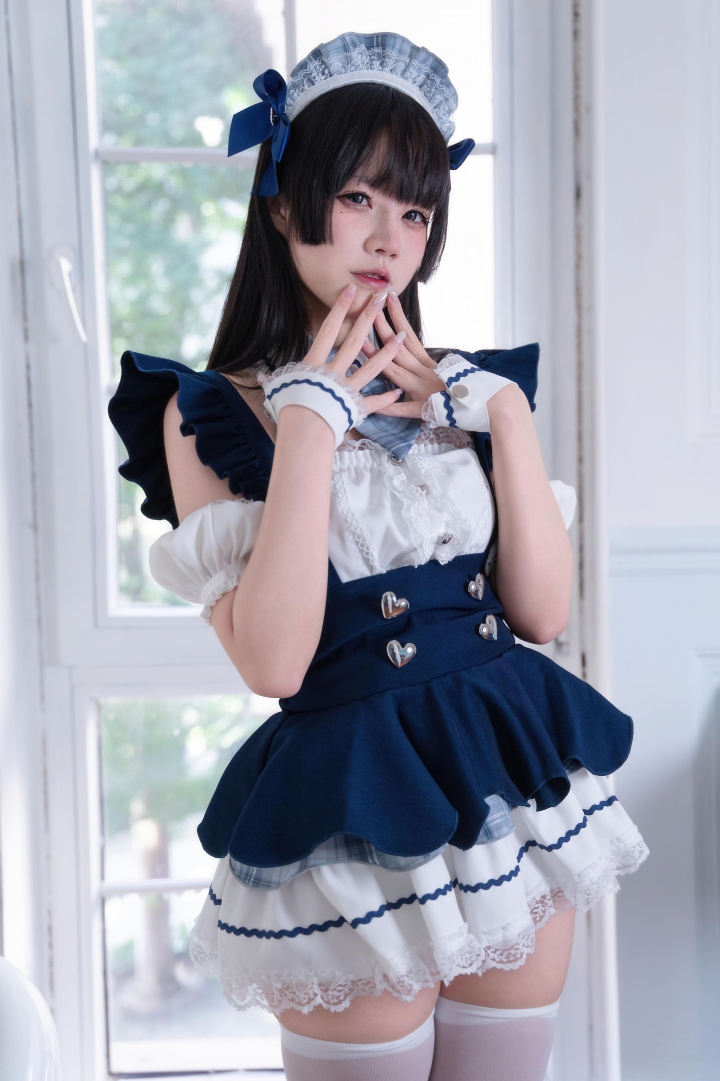 [Cosplay] Shimizu Nagi - Maid Service Theme: Sweet Maid Vibes Enhanced by White Stockings, Pure and Adorable 68P