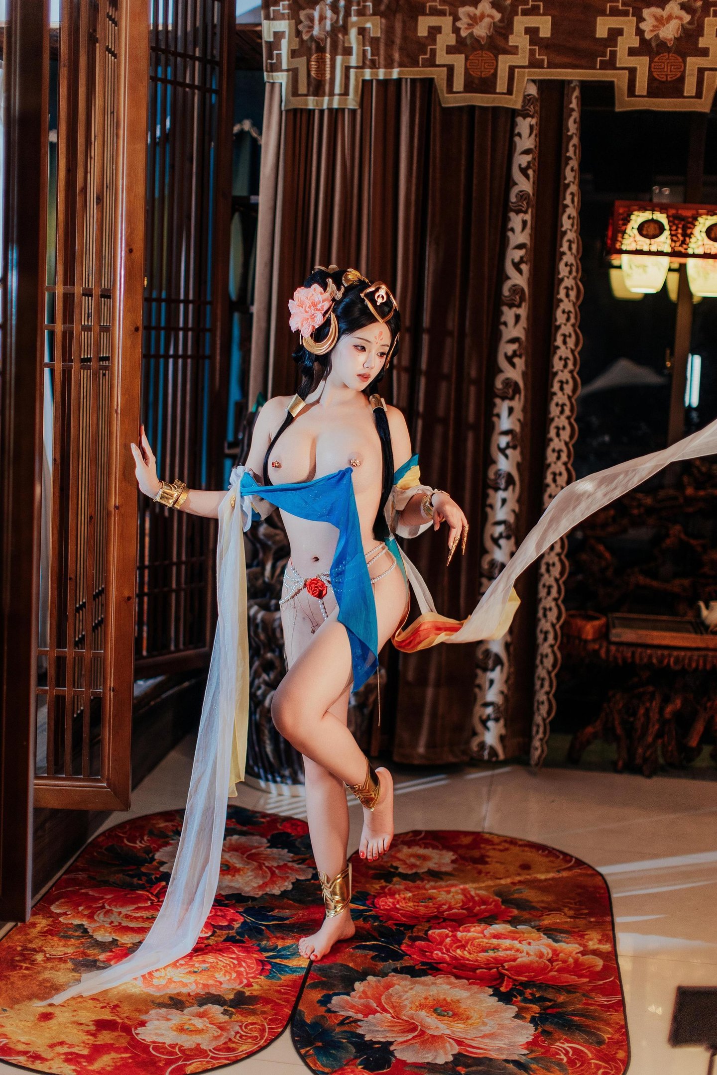 [คอสเพลย์] ไททาเนียมอัลลอย TiTi - หยางหยู่หวน: ความงามแบบโบราณที่ลงตัว ภาพลักษณ์ที่กล้าหาญ สัดส่วนและบรรยากาศที่ดึงดูด 85P1V