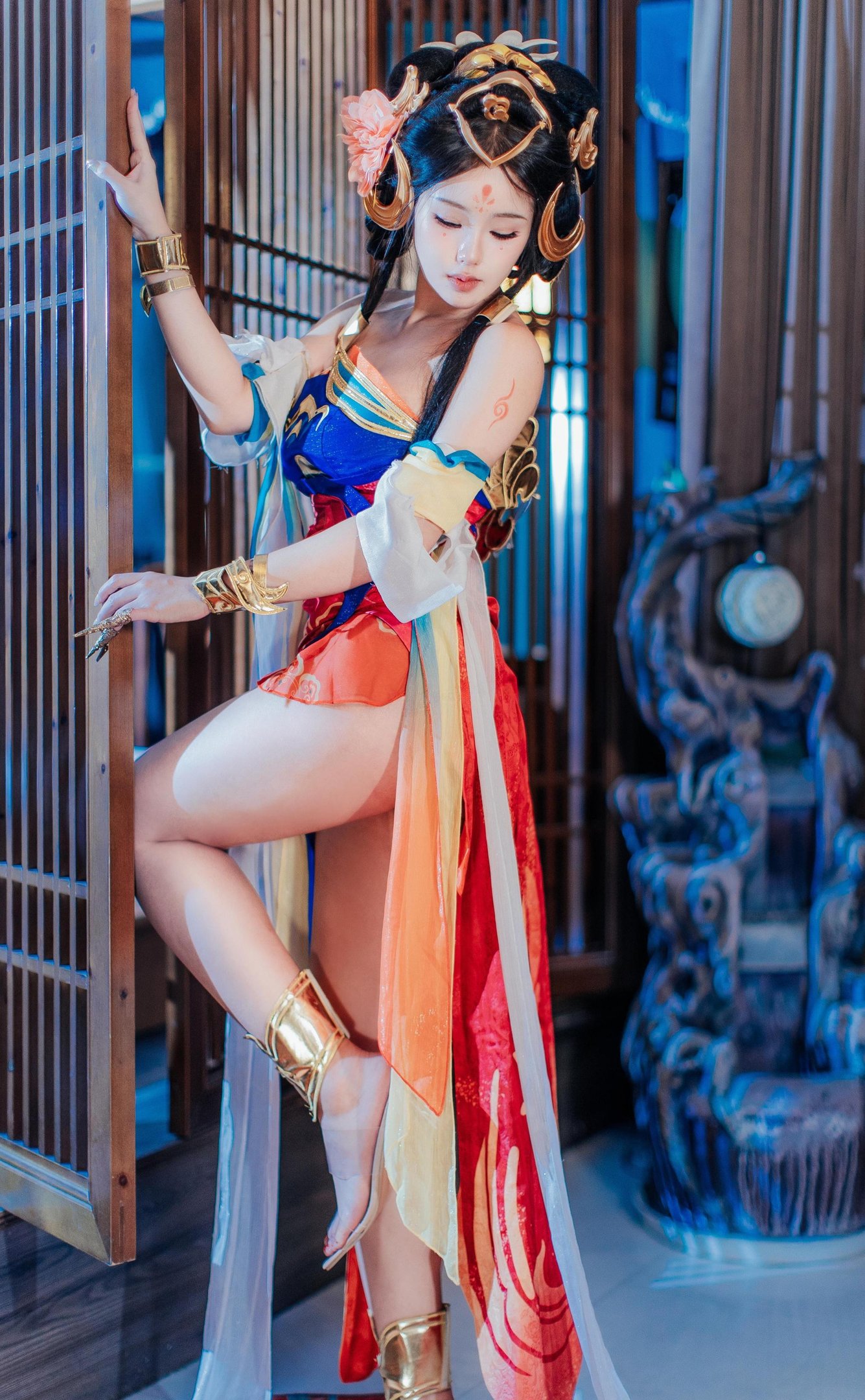 [คอสเพลย์] ไททาเนียมอัลลอย TiTi - หยางหยู่หวน: ความงามแบบโบราณที่ลงตัว ภาพลักษณ์ที่กล้าหาญ สัดส่วนและบรรยากาศที่ดึงดูด 85P1V