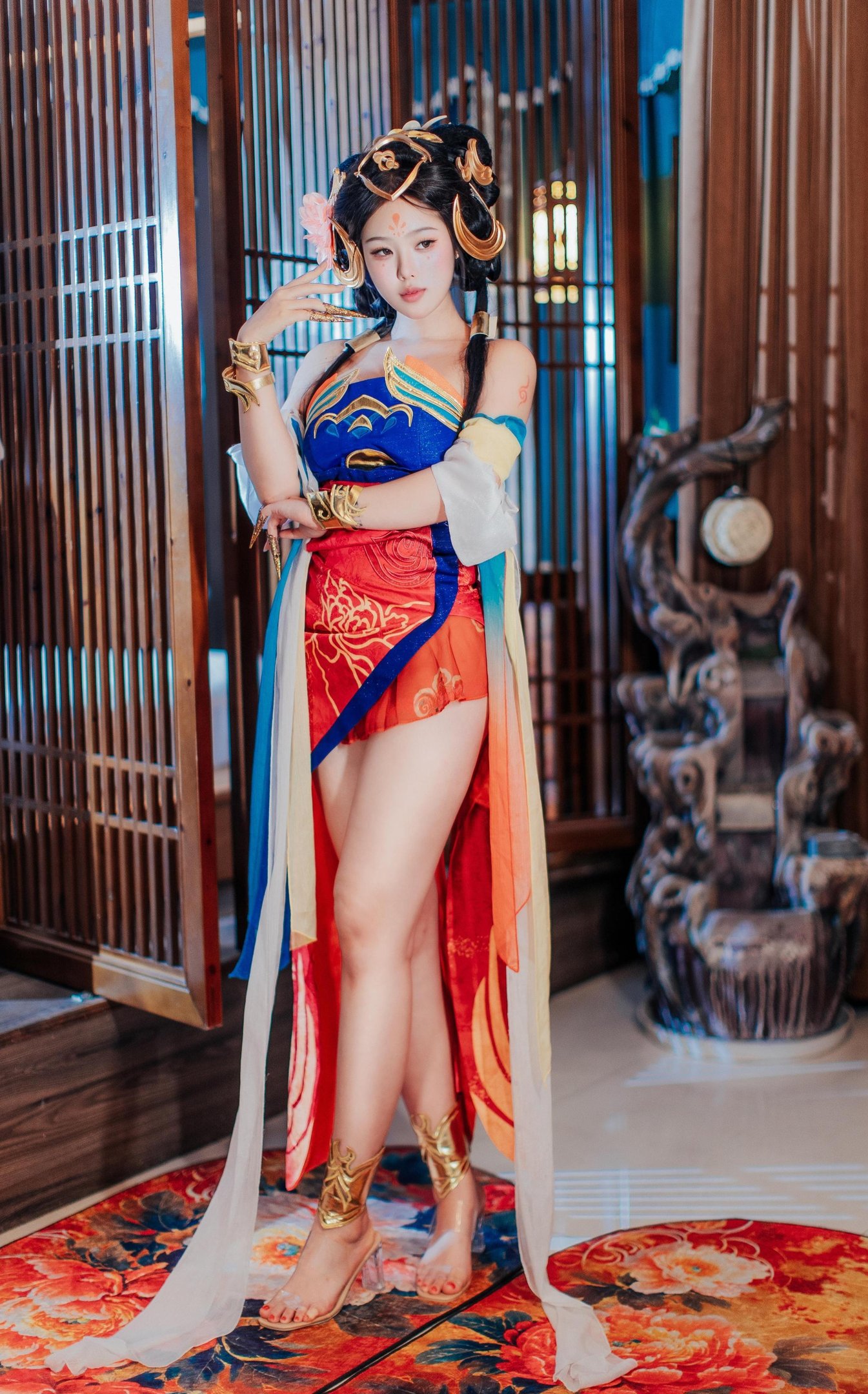 [คอสเพลย์] ไททาเนียมอัลลอย TiTi - หยางหยู่หวน: ความงามแบบโบราณที่ลงตัว ภาพลักษณ์ที่กล้าหาญ สัดส่วนและบรรยากาศที่ดึงดูด 85P1V