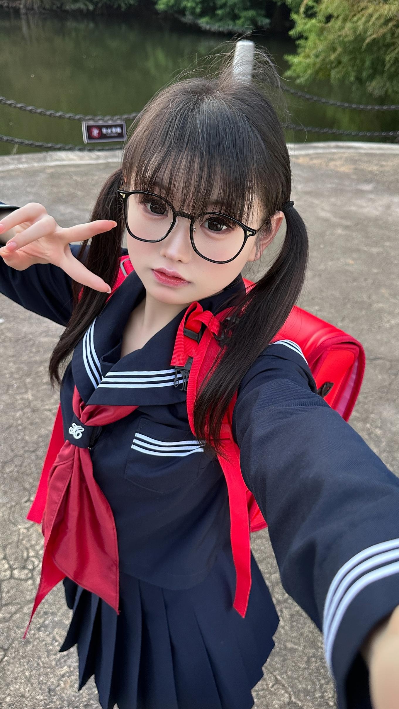 [写真] 幼水鈴衣 - 靡途：JK制服搭配雙馬尾眼鏡的少女感，清純可愛氛圍十足，細節蕾絲更添分數 169P