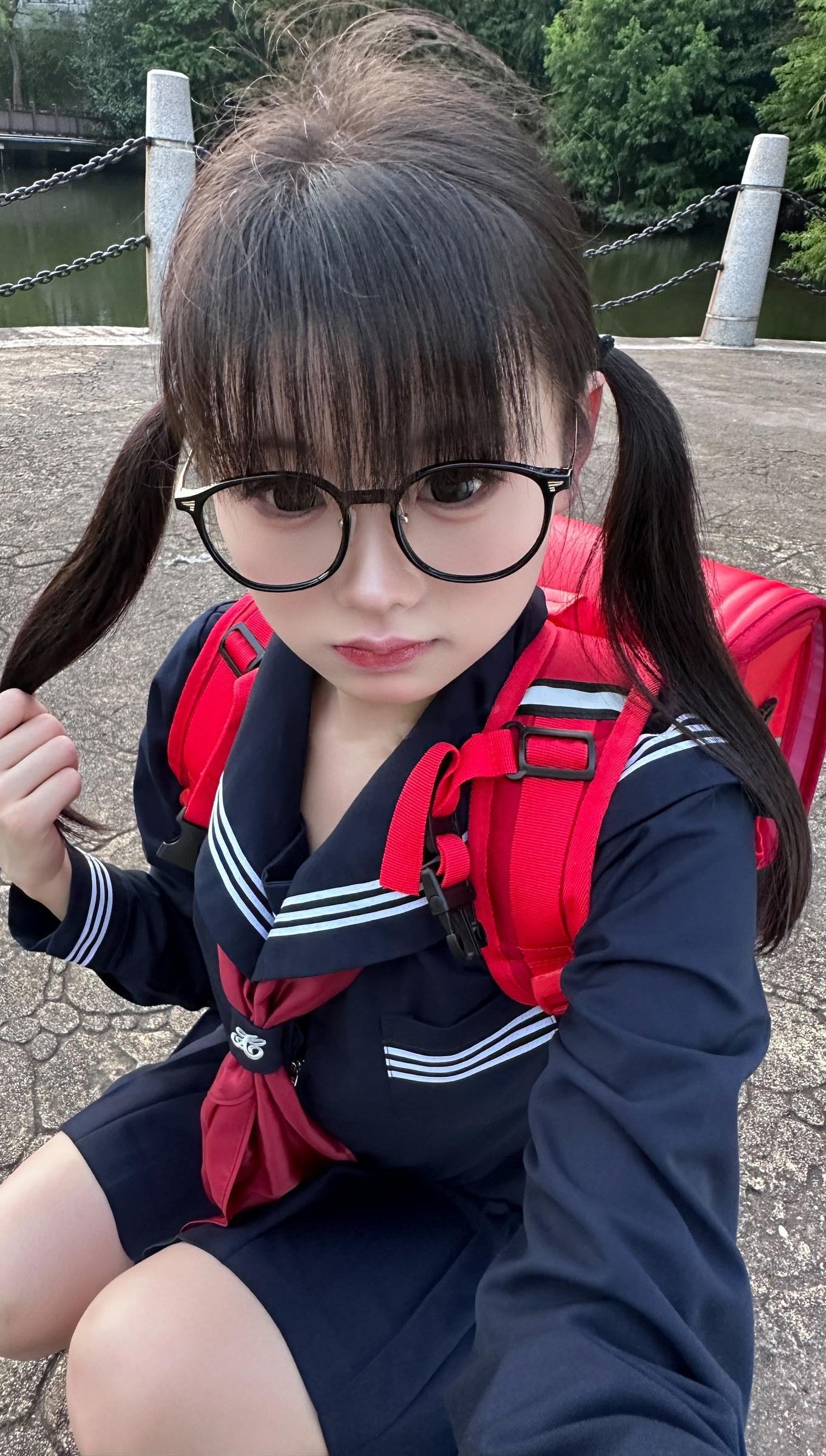 [写真] 幼水鈴衣 - 靡途：JK制服搭配雙馬尾眼鏡的少女感，清純可愛氛圍十足，細節蕾絲更添分數 169P