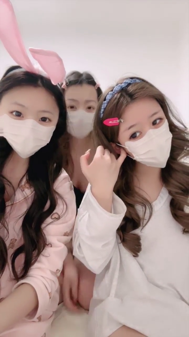 [私房] 閨蜜至上 - 青春無敵三人主題：三人舞台感與互動氛圍拉滿，畫面尺度更大膽 46P5V