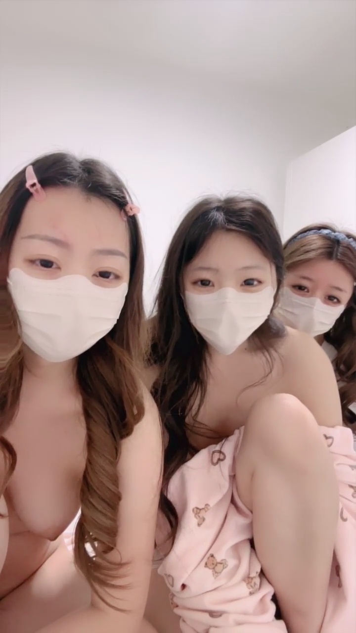 [私房] Bạn Thân Trên Hết - Chủ Đề Ba Người: Cảm Nhận Sân Khấu Và Tương Tác Đỉnh Cao, Hình Ảnh Mạo Hiểm Hơn 46P5V
