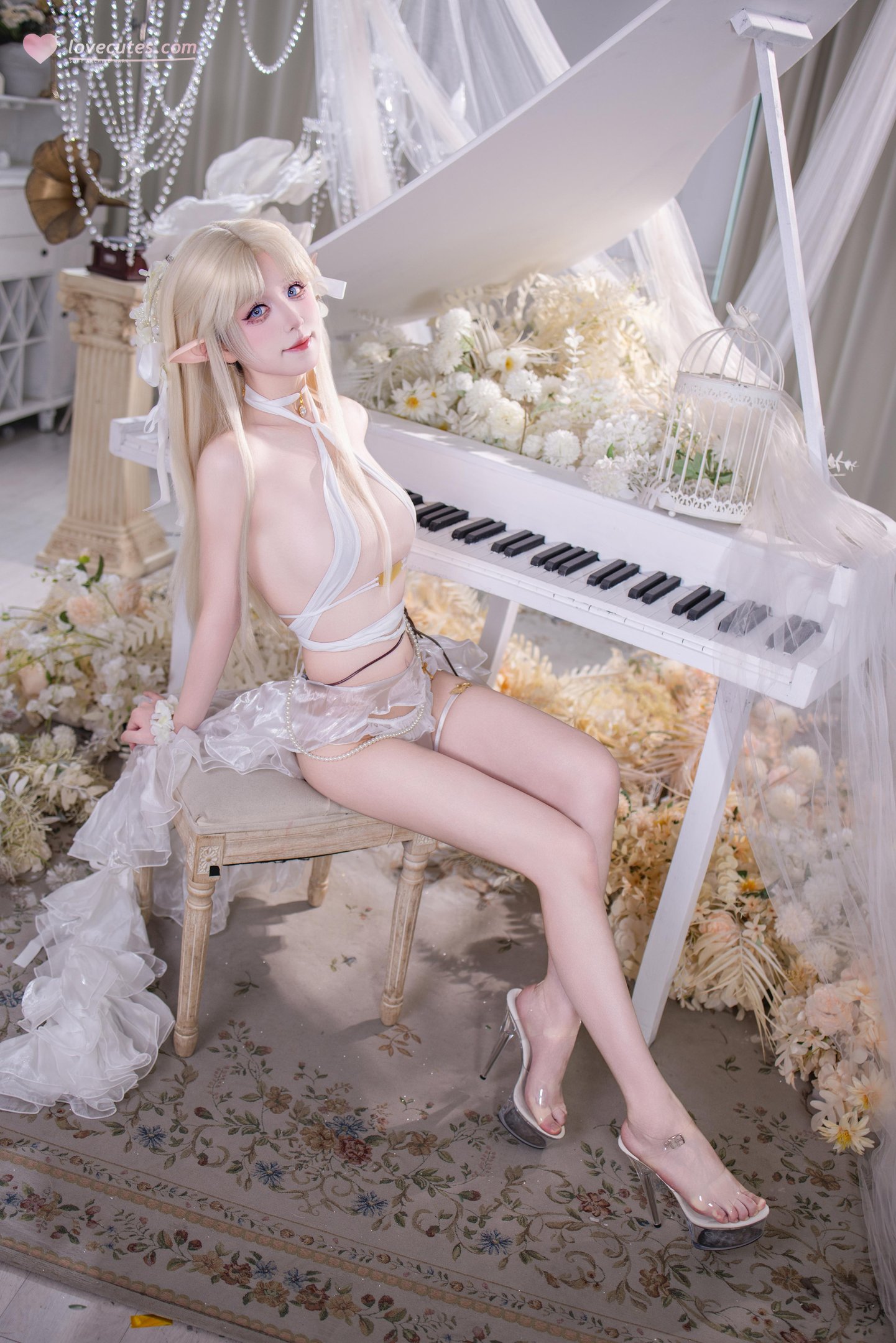 【コスプレ】双木扶苏 - ブレスト白天使：清冷で優雅な白天使スタイル、スリムな体型にハイヒール、美脚のラインが際立つ 40P