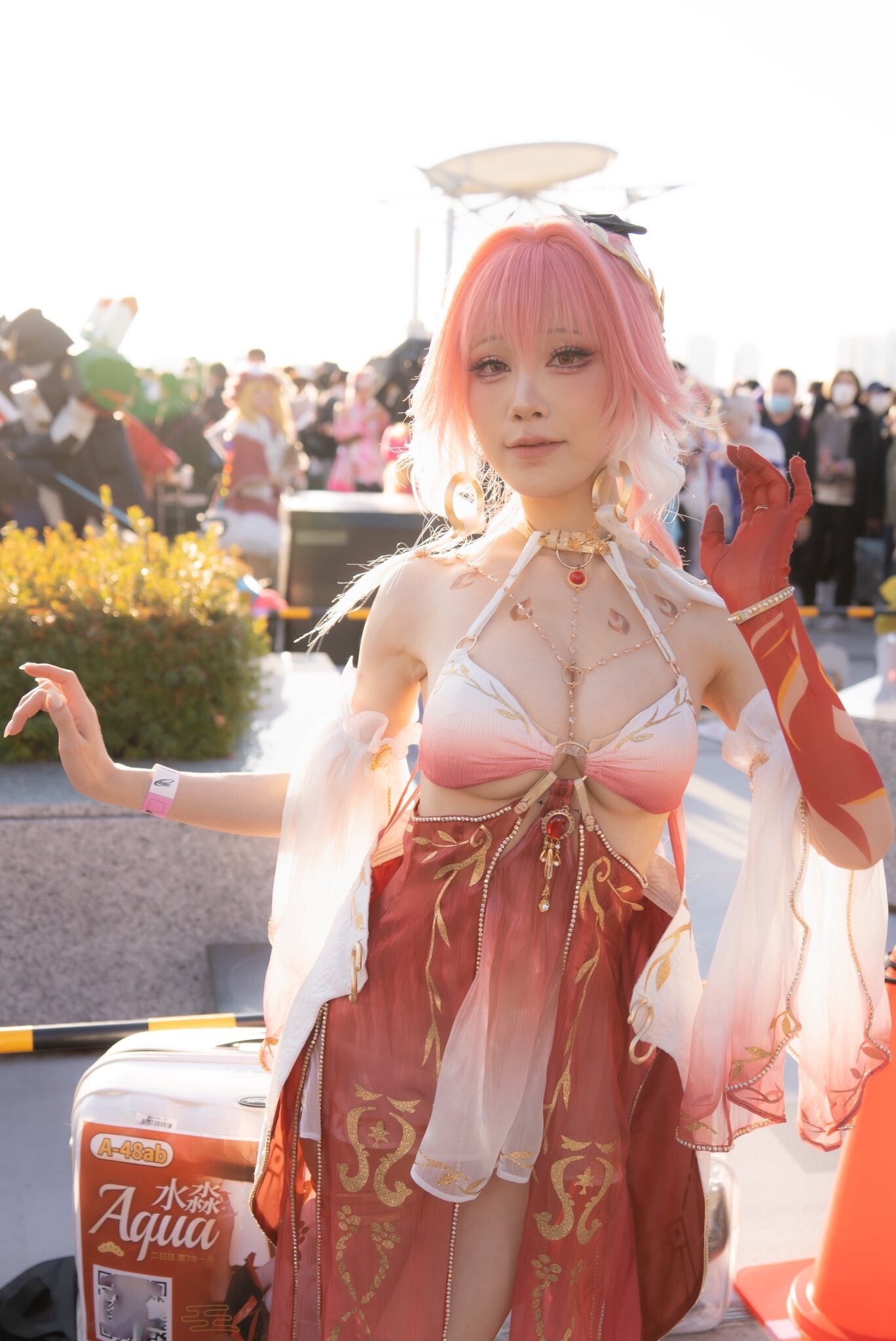 [costume play] 水淼Aqua - 鸣潮长离C107場照：展會實拍氛圍感十足 角色氣場在線 29P