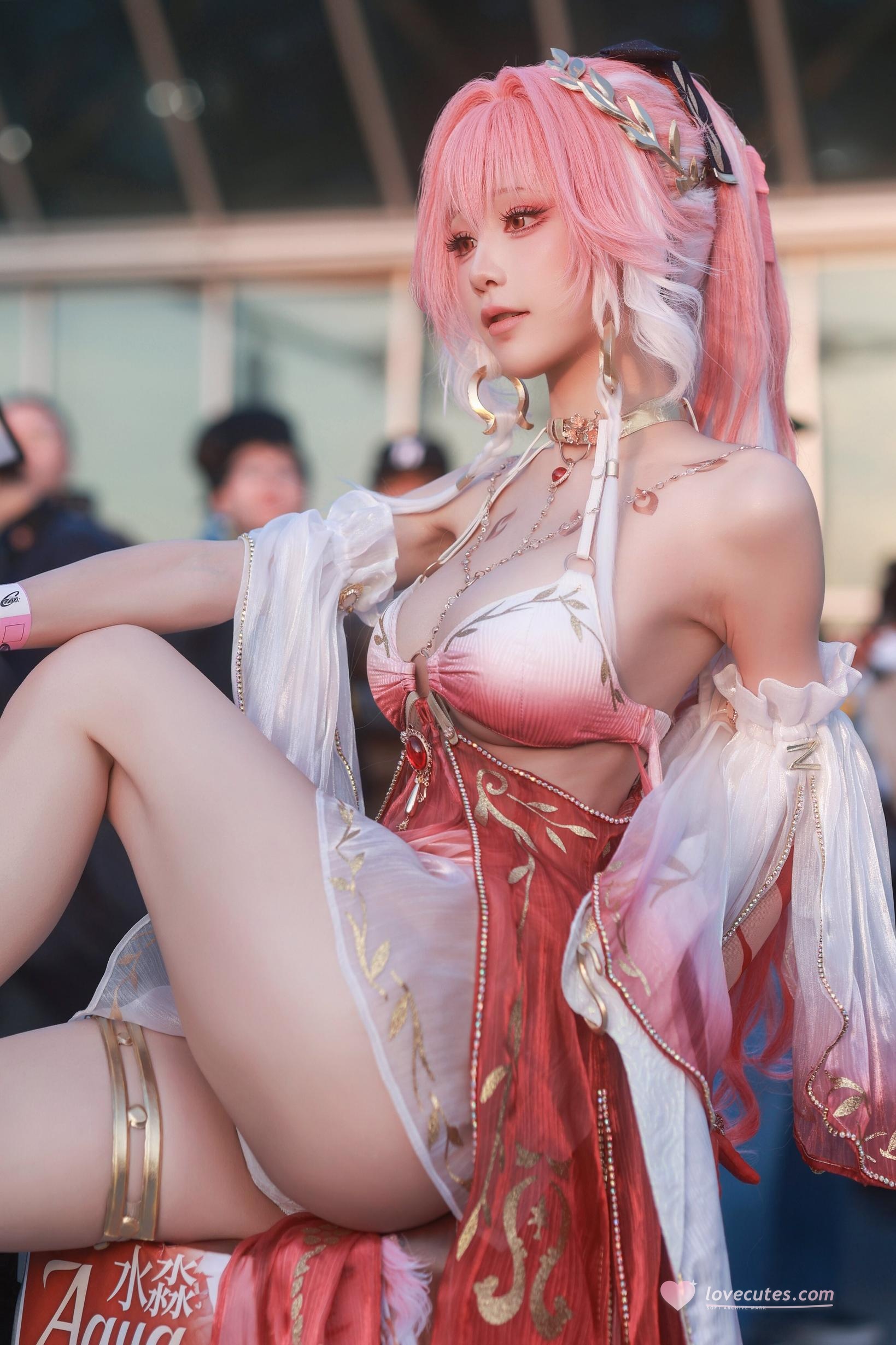 [Cosplay] Shui Miao Aqua - Mingchao Changli C107 Event Photos: Captivating Atmosphere with 29 Shots