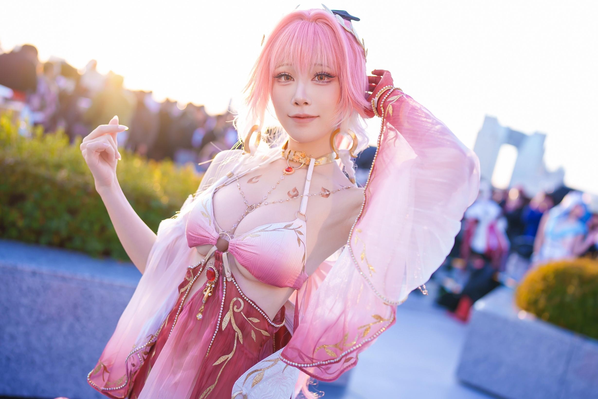 [Cosplay] Shui Miao Aqua - Mingchao Changli C107 Event Photos: Captivating Atmosphere with 29 Shots