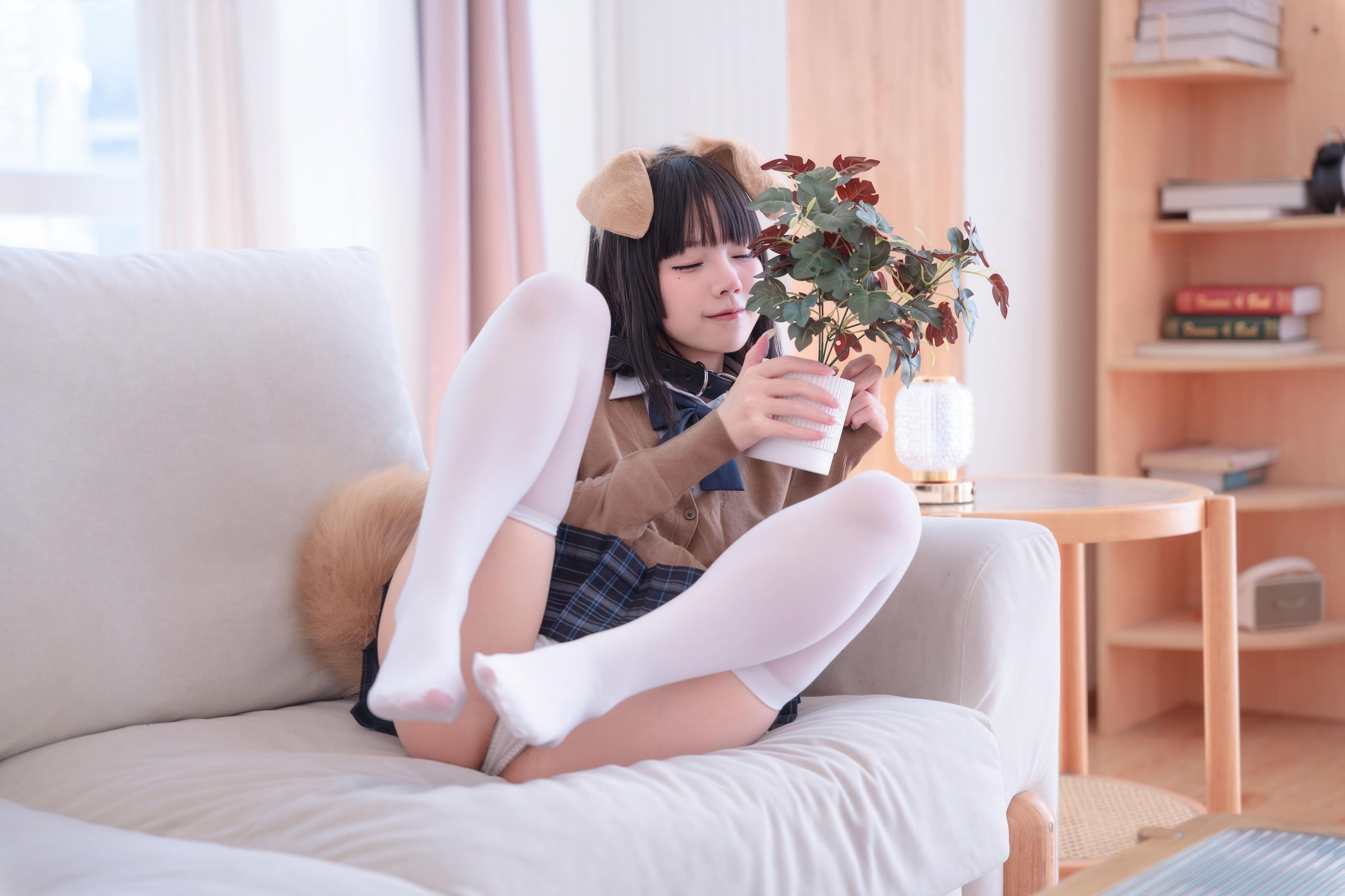 [costume play] 清水凪 - 小凪汪汪：JK制服搭配白絲的甜美氛圍 可愛元氣感十足 56P