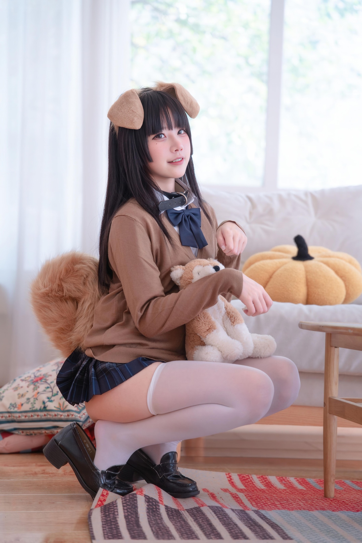 [Cosplay] Shimizu Nagi - Konomi Wang: Sweet Vibes of JK Uniform with White Stockings, Full of Cute Energy, 56P