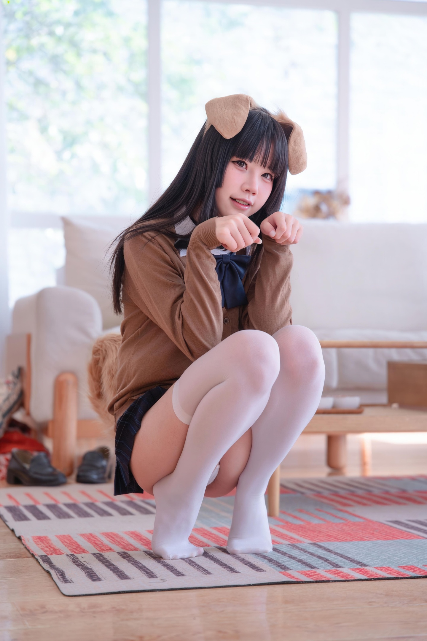 [Cosplay] Shimizu Nagi - Konomi Wang: Sweet Vibes of JK Uniform with White Stockings, Full of Cute Energy, 56P