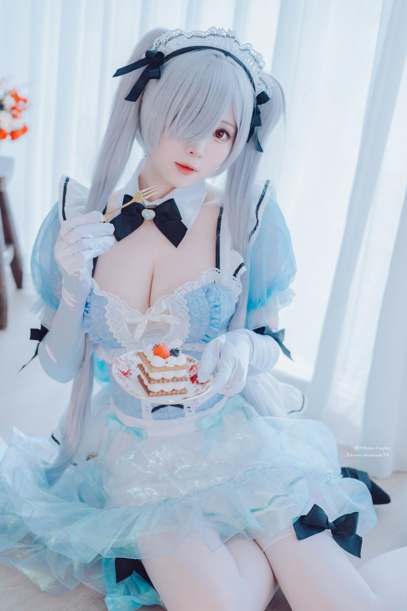 [cosplay] 霜月shimo - NIKKE灰姑娘女僕裝VOL.2：白絲高跟鞋質感在線，白嫩氛圍襯托美乳曲線，甜辣女僕氣場拉滿 33P