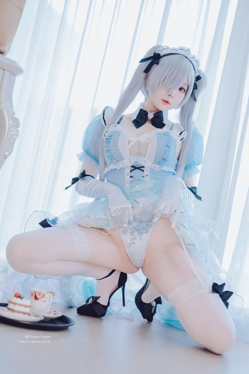 [cosplay] 霜月shimo - NIKKE灰姑娘女僕裝VOL.2：白絲高跟鞋質感在線，白嫩氛圍襯托美乳曲線，甜辣女僕氣場拉滿 33P