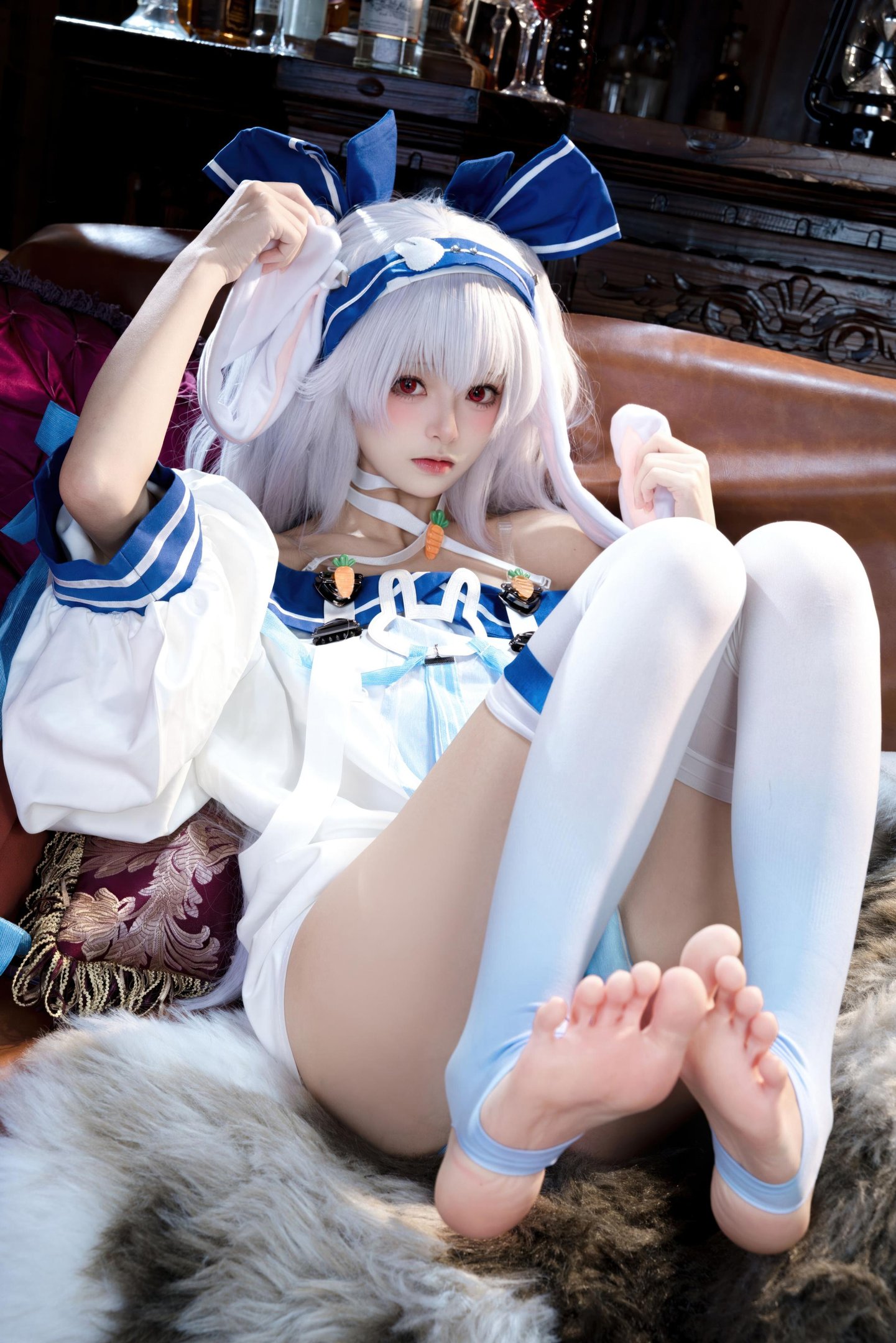 '[cosplay] 九柒喵 - 拉菲II: Độ trung thực nhân vật ấn tượng, cô gái với tất trắng và đôi chân ngọc 46P'