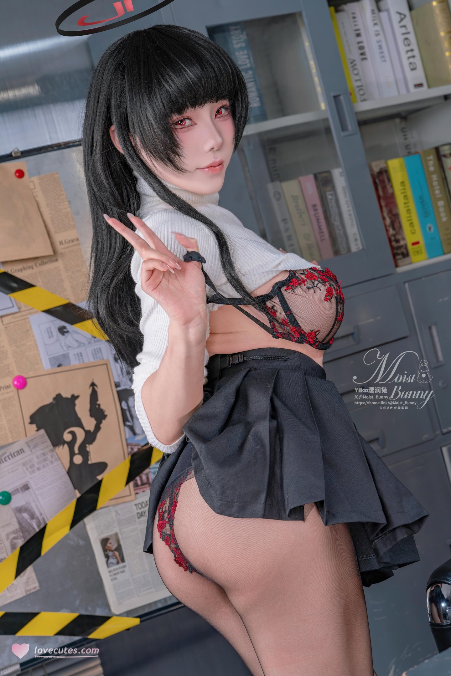 【コスプレ】ねんねんだんごうさぎ 咬みつきうさぎ娘 - 調月莉音：うさぎ娘の気質をキャラクターに融合 高いヒールと黒ストッキングの冷たい雰囲気 94P2V