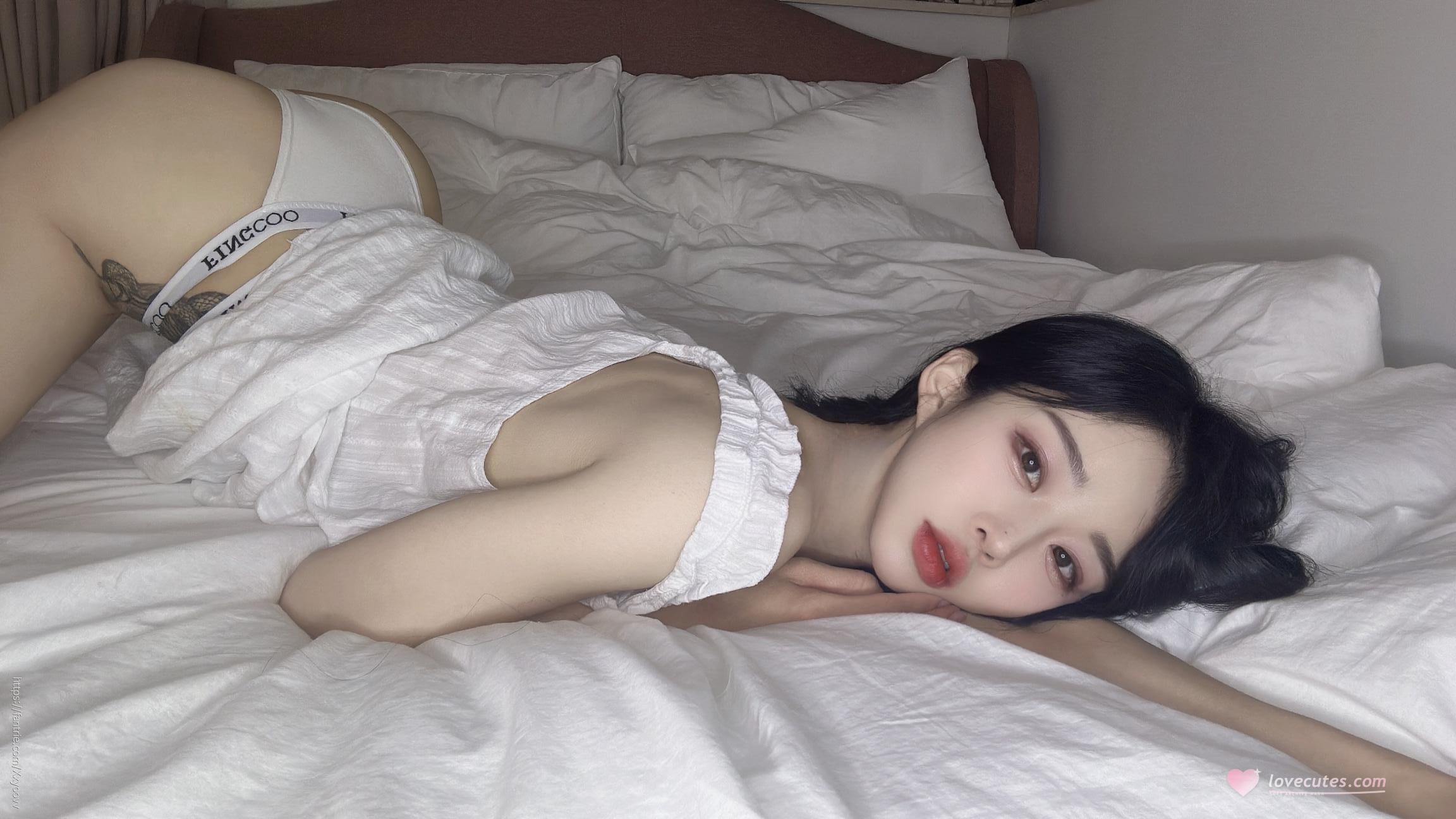 [私房] 묘정 - Slíp: Váy ngủ ren tạo không gian riêng tư dịu dàng, cảm giác thiếu nữ trưởng thành và chi tiết nổi bật 56P7V