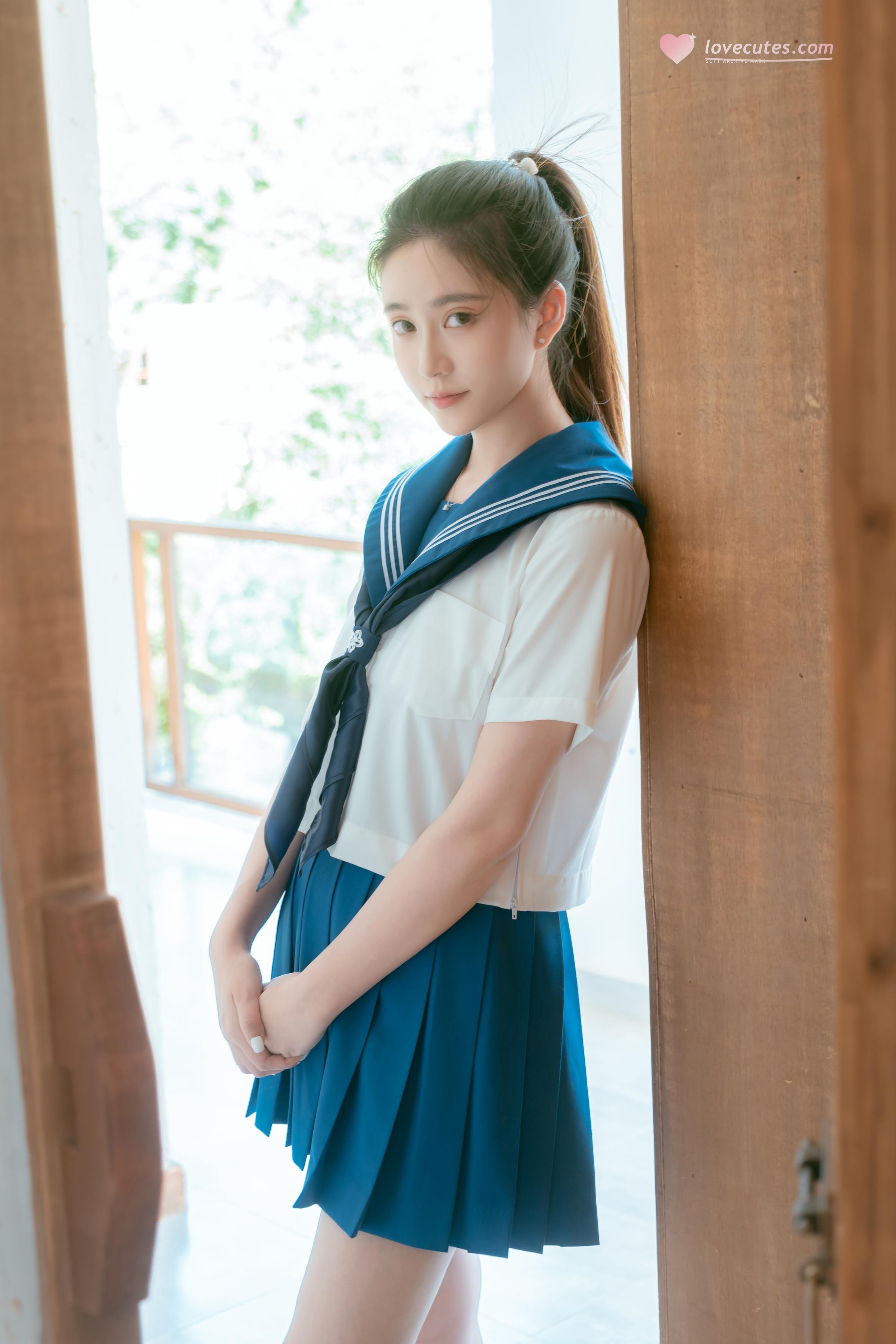 [写真] 年年Nnian - 泡沫の夏JK：夏のアウトドア制服テーマ 清純とセクシーが交錯する大人の雰囲気 78P