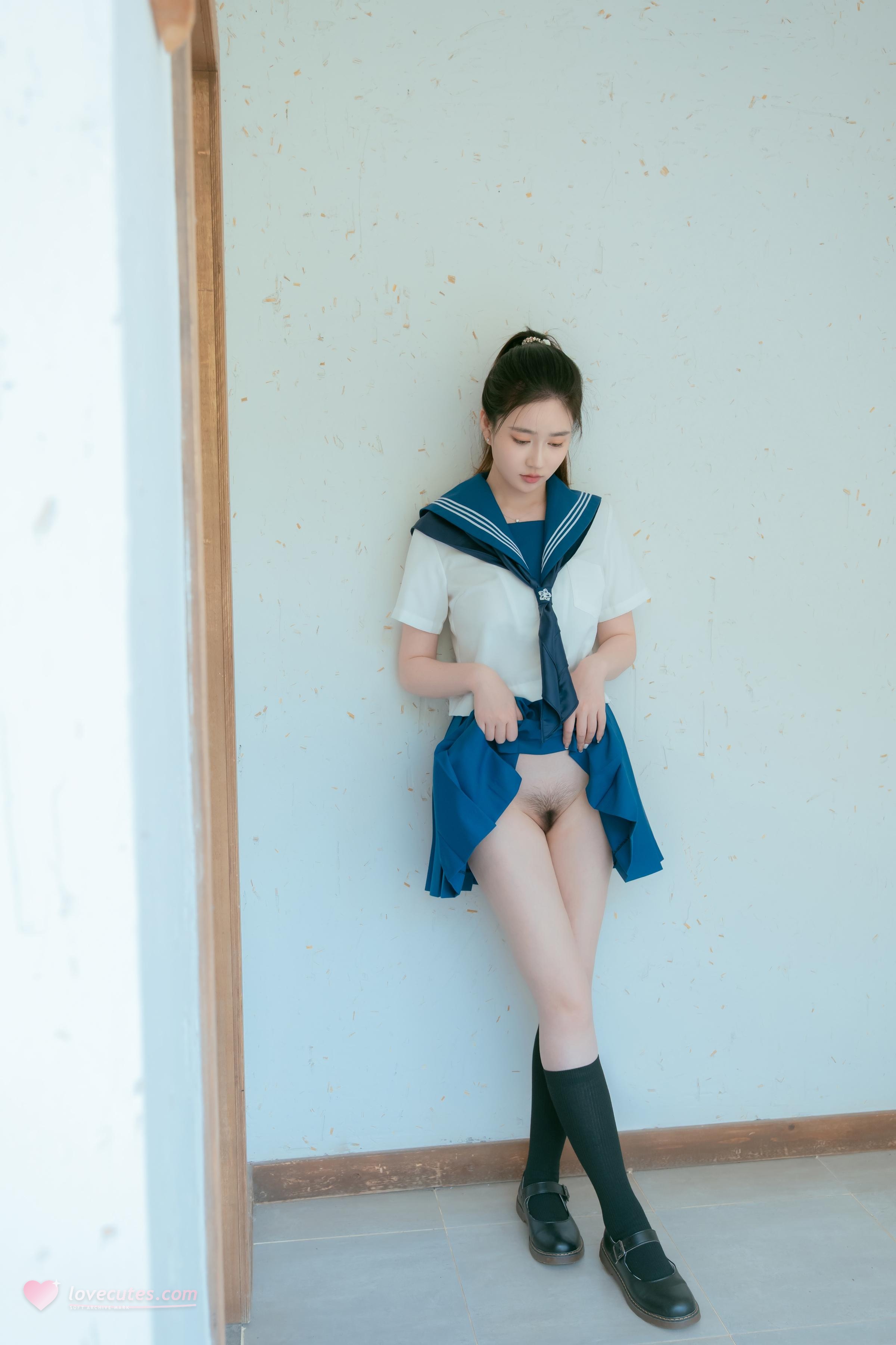 [Photos] Nnian - Summer Bubbles JK: A Blend of Innocence and Sensuality in Outdoor Uniform Theme 78P
