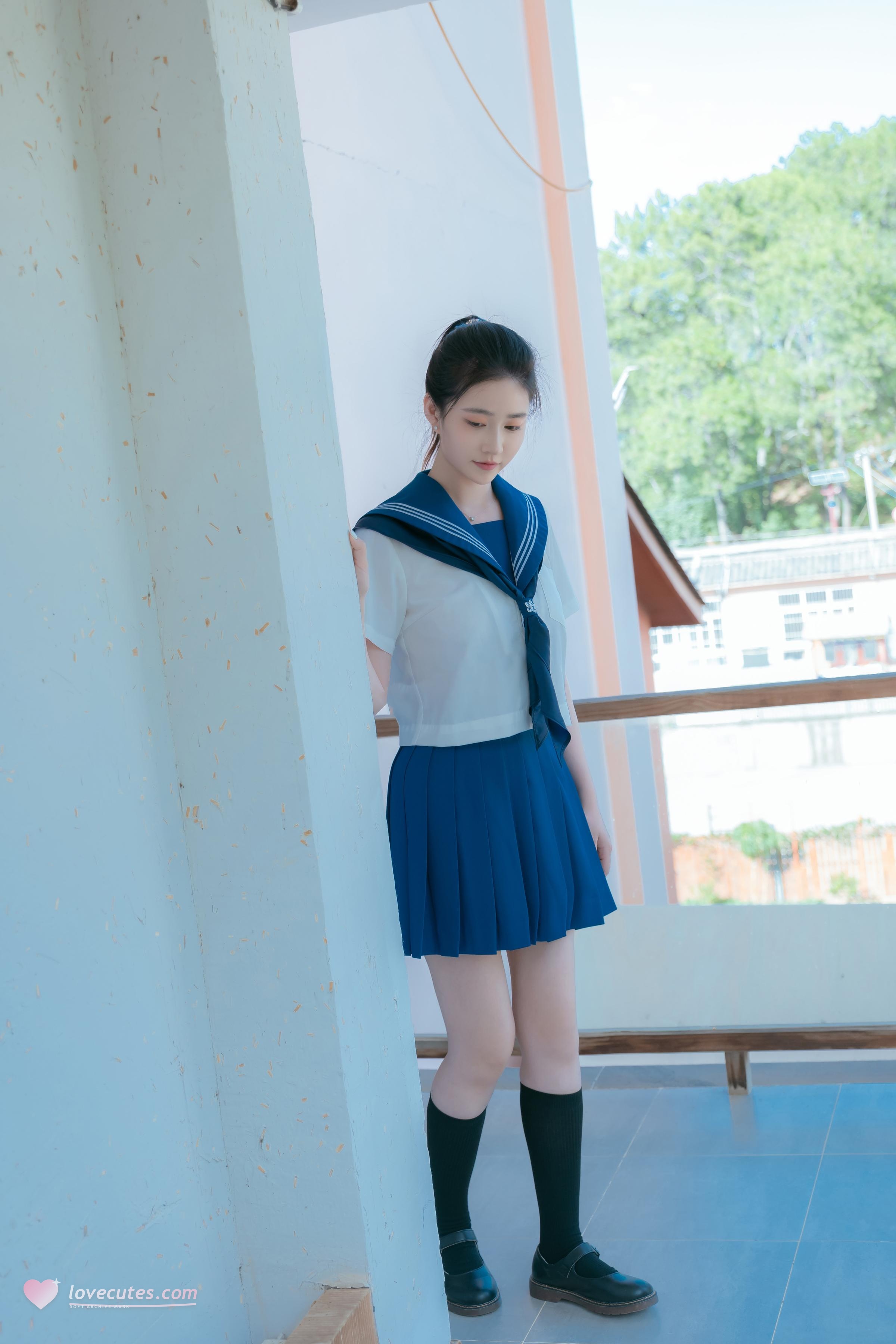 [Photos] Nnian - Summer Bubbles JK: A Blend of Innocence and Sensuality in Outdoor Uniform Theme 78P