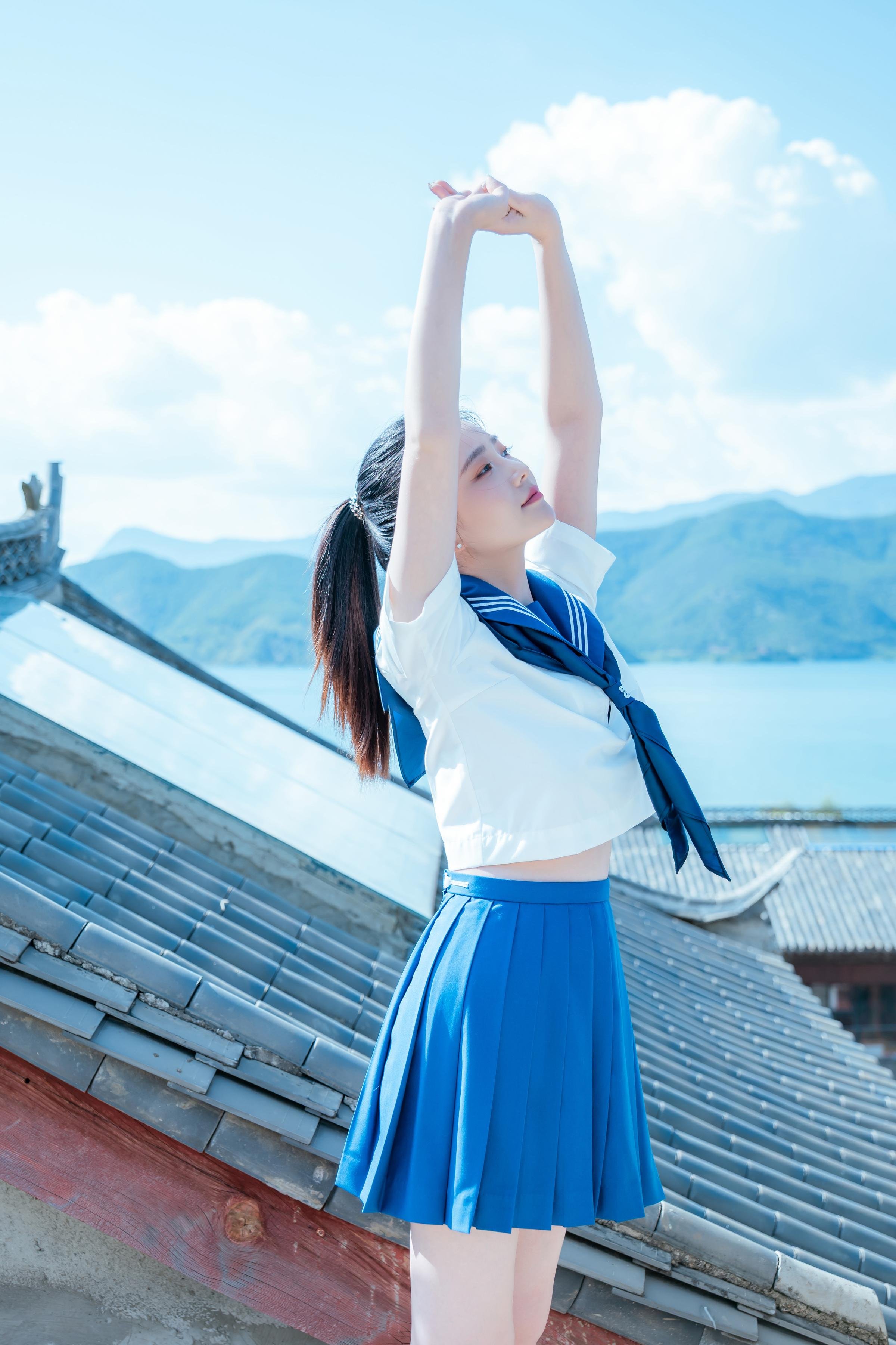 [写真] 年年Nnian - 泡沫の夏JK：夏のアウトドア制服テーマ 清純とセクシーが交錯する大人の雰囲気 78P