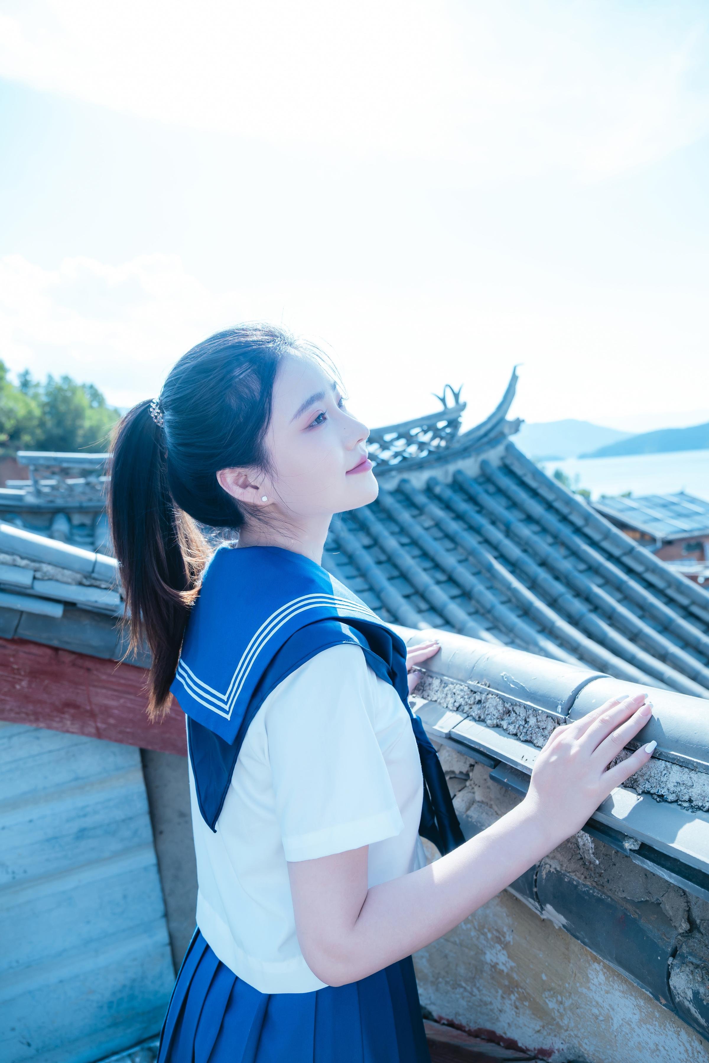 [写真] 年年Nnian - 泡沫の夏JK：夏のアウトドア制服テーマ 清純とセクシーが交錯する大人の雰囲気 78P