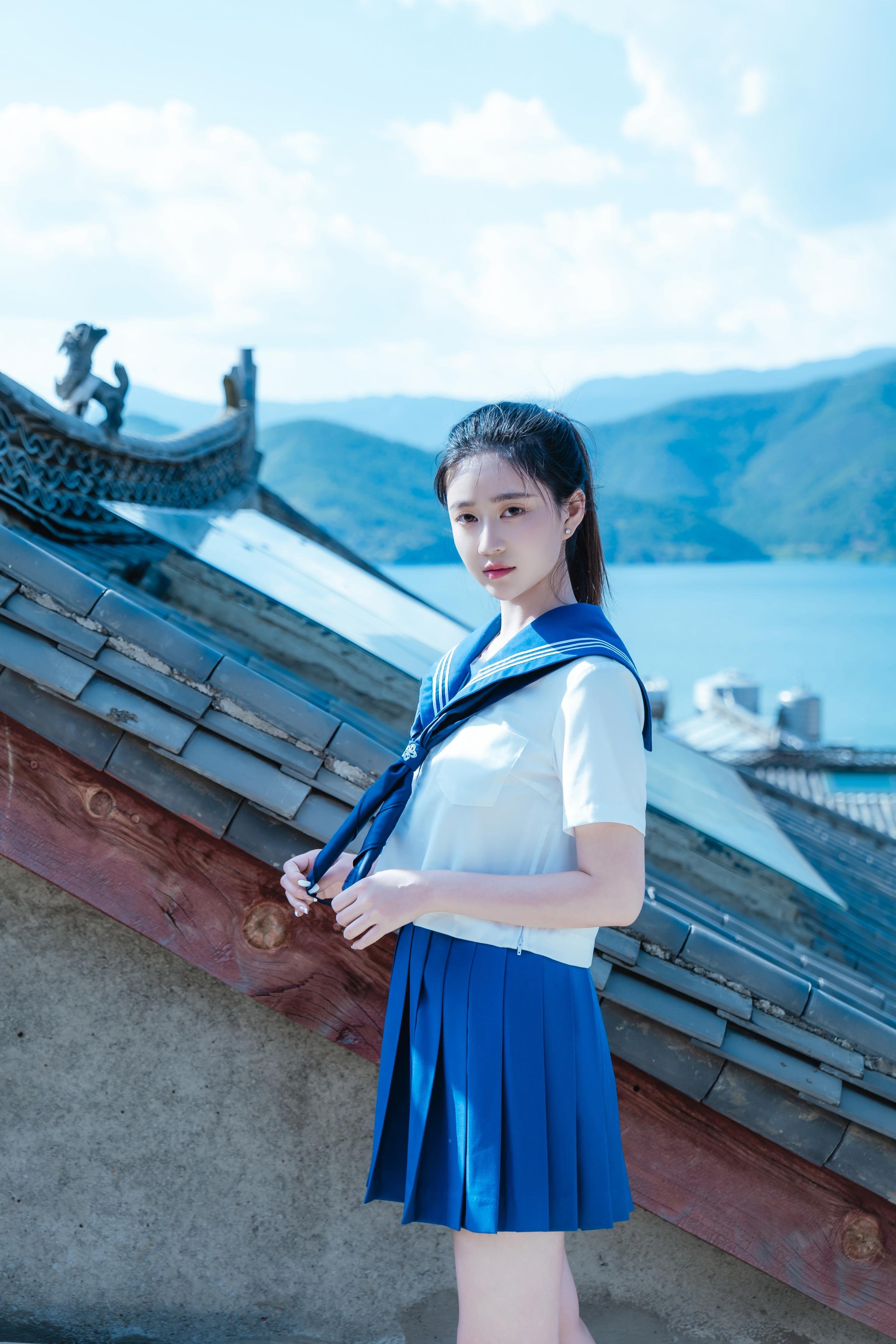 [写真] 年年Nnian - 泡沫の夏JK：夏のアウトドア制服テーマ 清純とセクシーが交錯する大人の雰囲気 78P