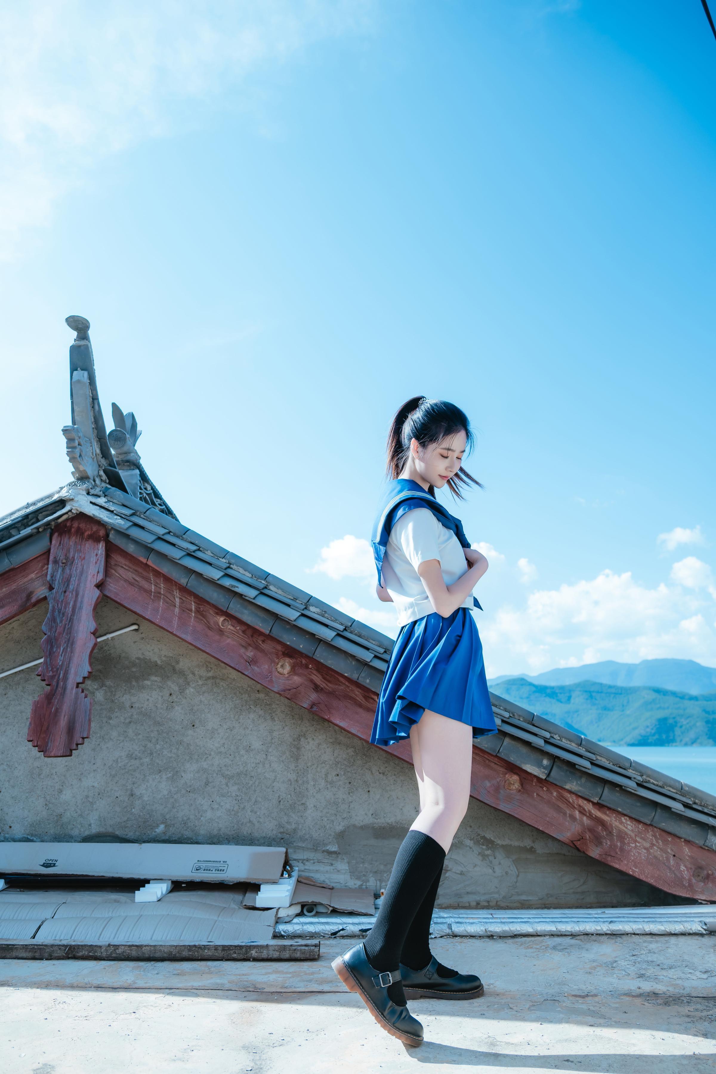 [写真] 年年Nnian - 泡沫の夏JK：夏のアウトドア制服テーマ 清純とセクシーが交錯する大人の雰囲気 78P