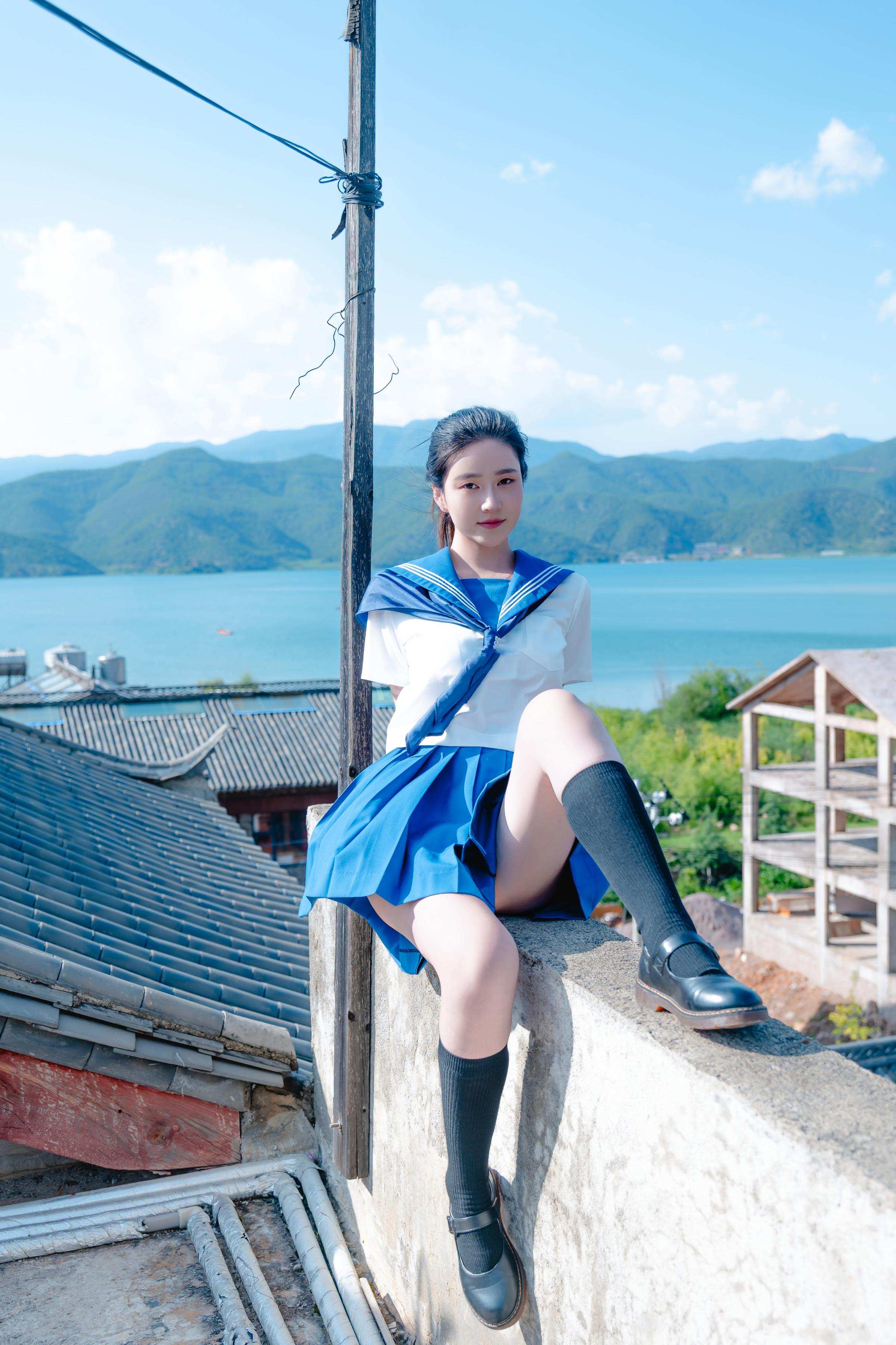 [写真] 年年Nnian - 泡沫の夏JK：夏のアウトドア制服テーマ 清純とセクシーが交錯する大人の雰囲気 78P