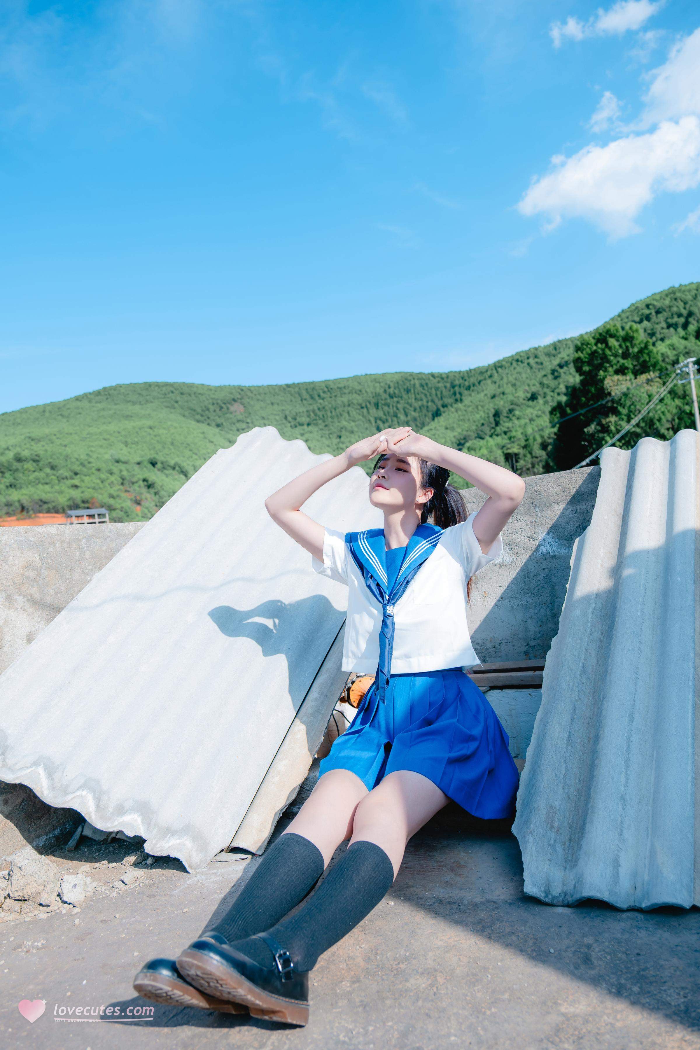 [写真] 年年Nnian - 泡沫の夏JK：夏のアウトドア制服テーマ 清純とセクシーが交錯する大人の雰囲気 78P