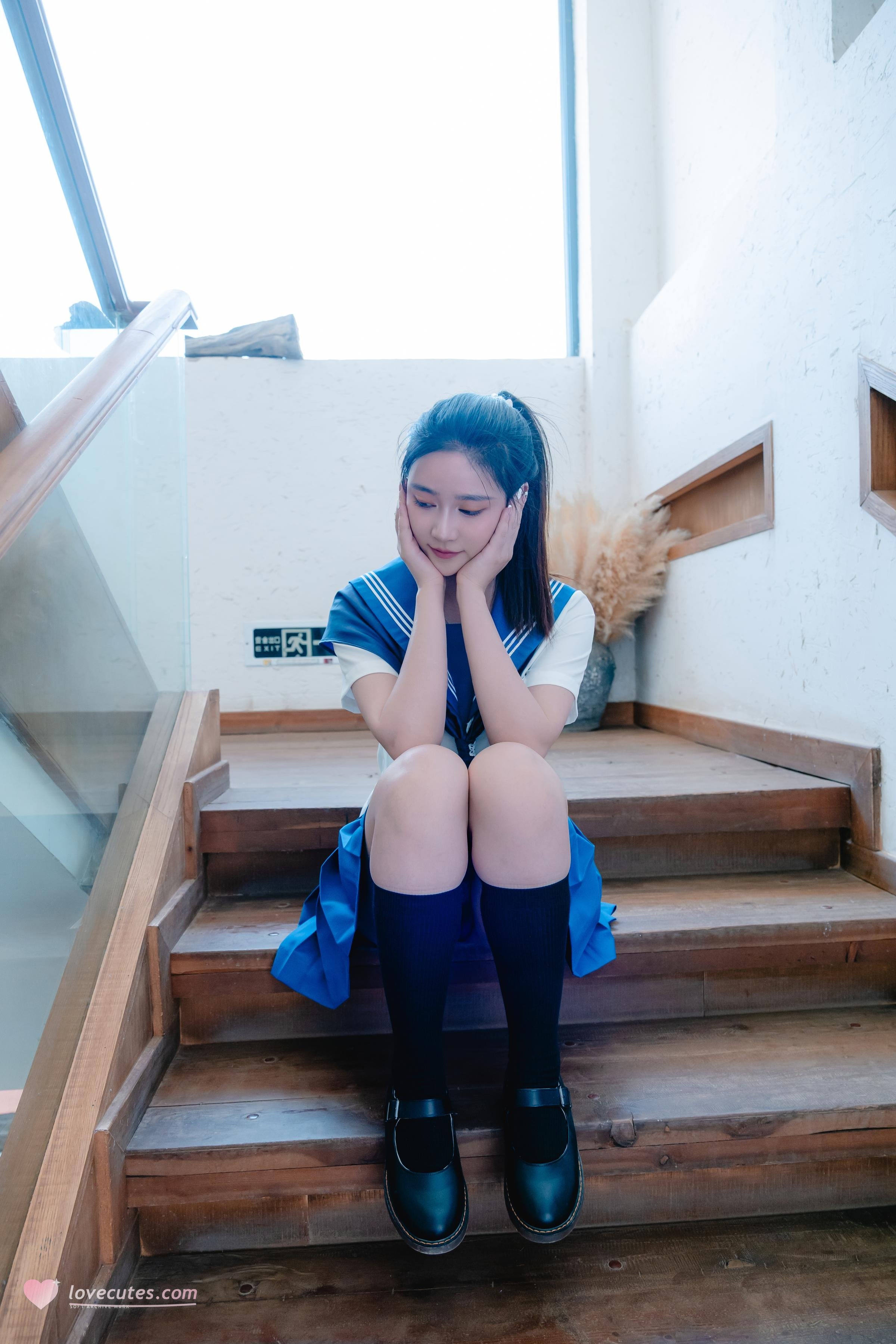 [写真] 年年Nnian - 泡沫の夏JK：夏のアウトドア制服テーマ 清純とセクシーが交錯する大人の雰囲気 78P
