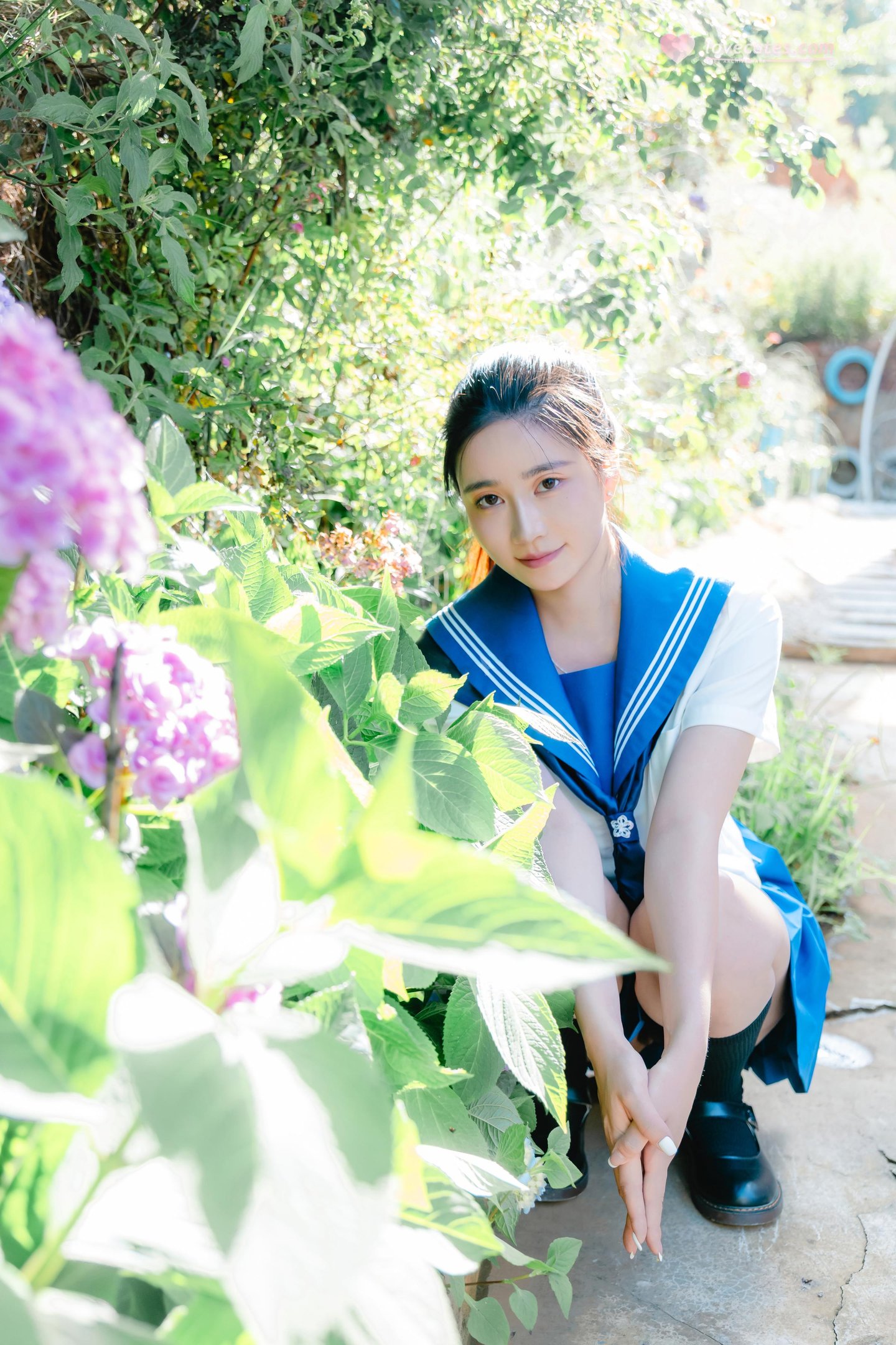 [写真] 年年Nnian - 泡沫の夏JK：夏のアウトドア制服テーマ 清純とセクシーが交錯する大人の雰囲気 78P