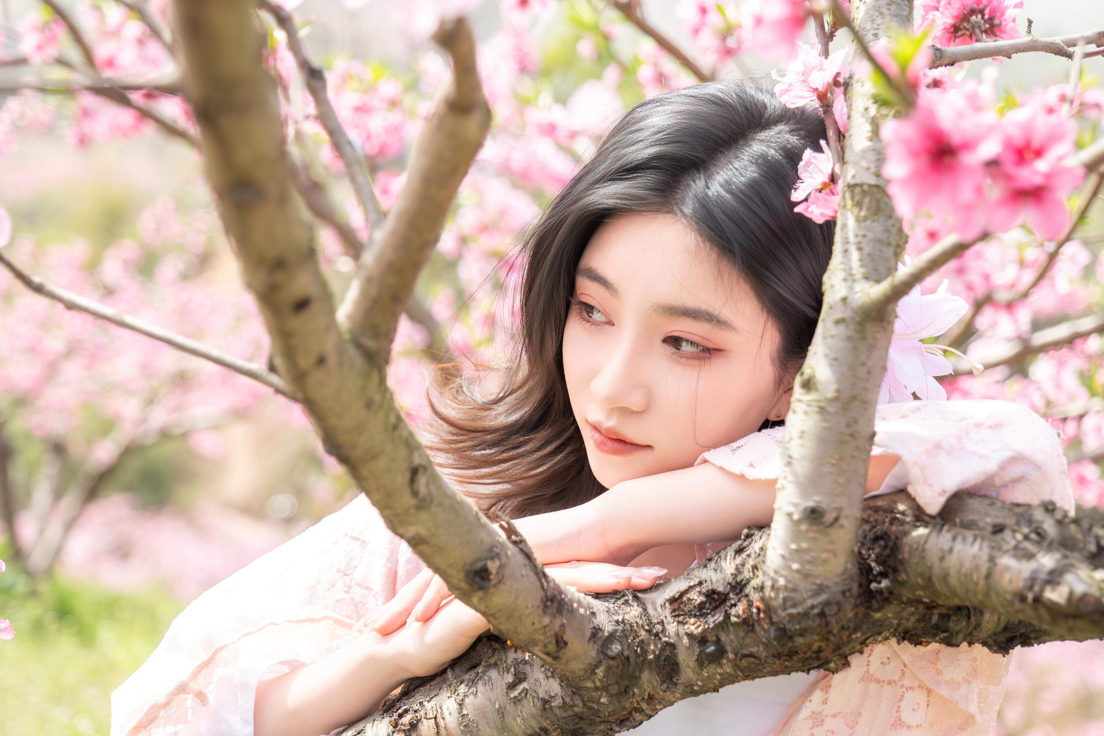 [私房] 年年Nnian - 漫花：櫻花古風外景與和風私房交織 柔美氛圍下的大尺度呈現 86P