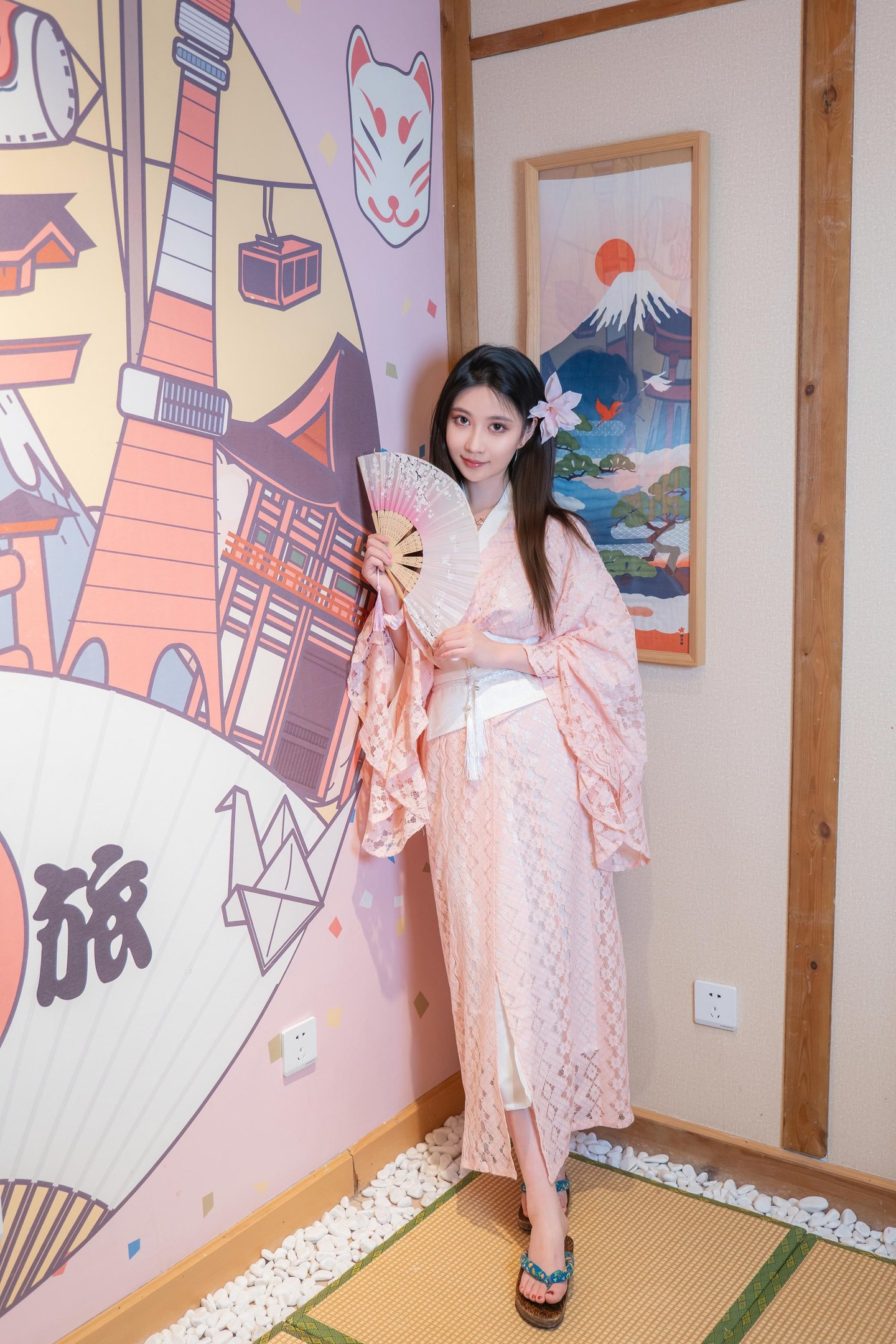 [私房] 年年Nnian - 漫花：櫻花古風外景與和風私房交織 柔美氛圍下的大尺度呈現 86P