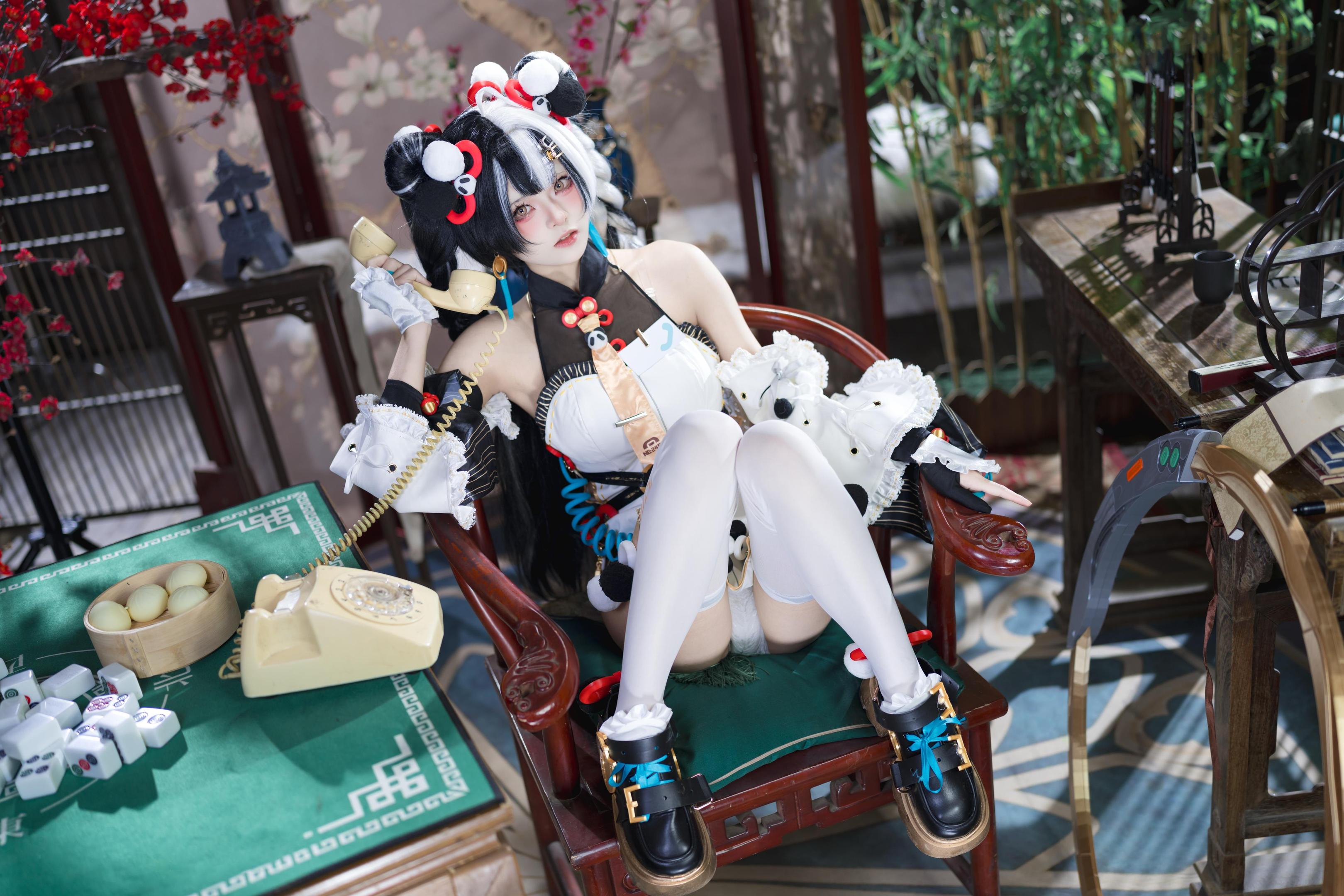 [Cosplay] Jiuqi Miao - Liuyin: White Stockings, Beautiful Legs, Exposed Shoulders, Busty, Eastern Style Elegance 41P