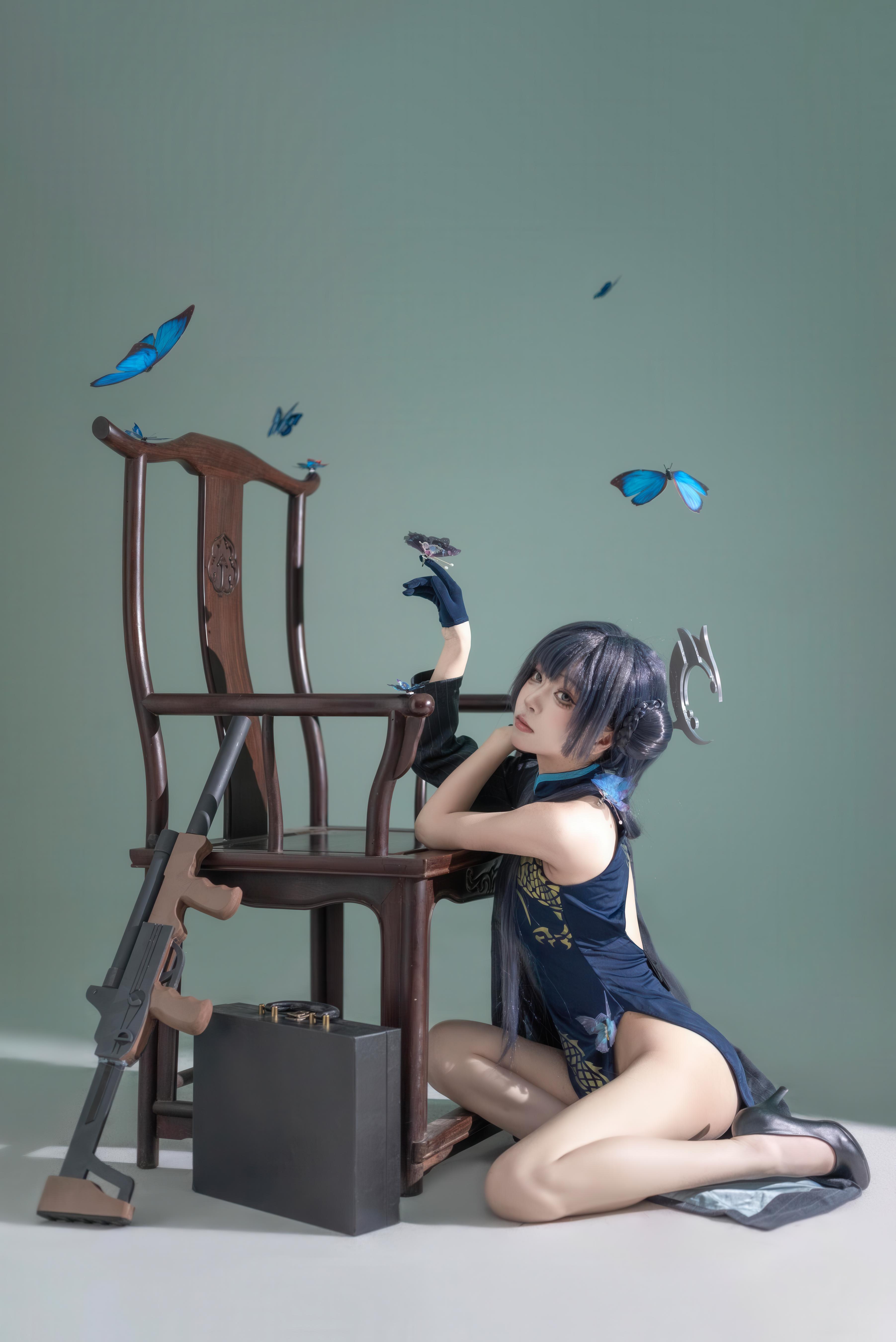[costume hóa] 矢量鱼 - 蔚蓝档案 龙华妃咲: Kết hợp giữa áo dài truyền thống và yếu tố bướm xanh, tái hiện nhân vật với khí chất lạnh lùng 24P