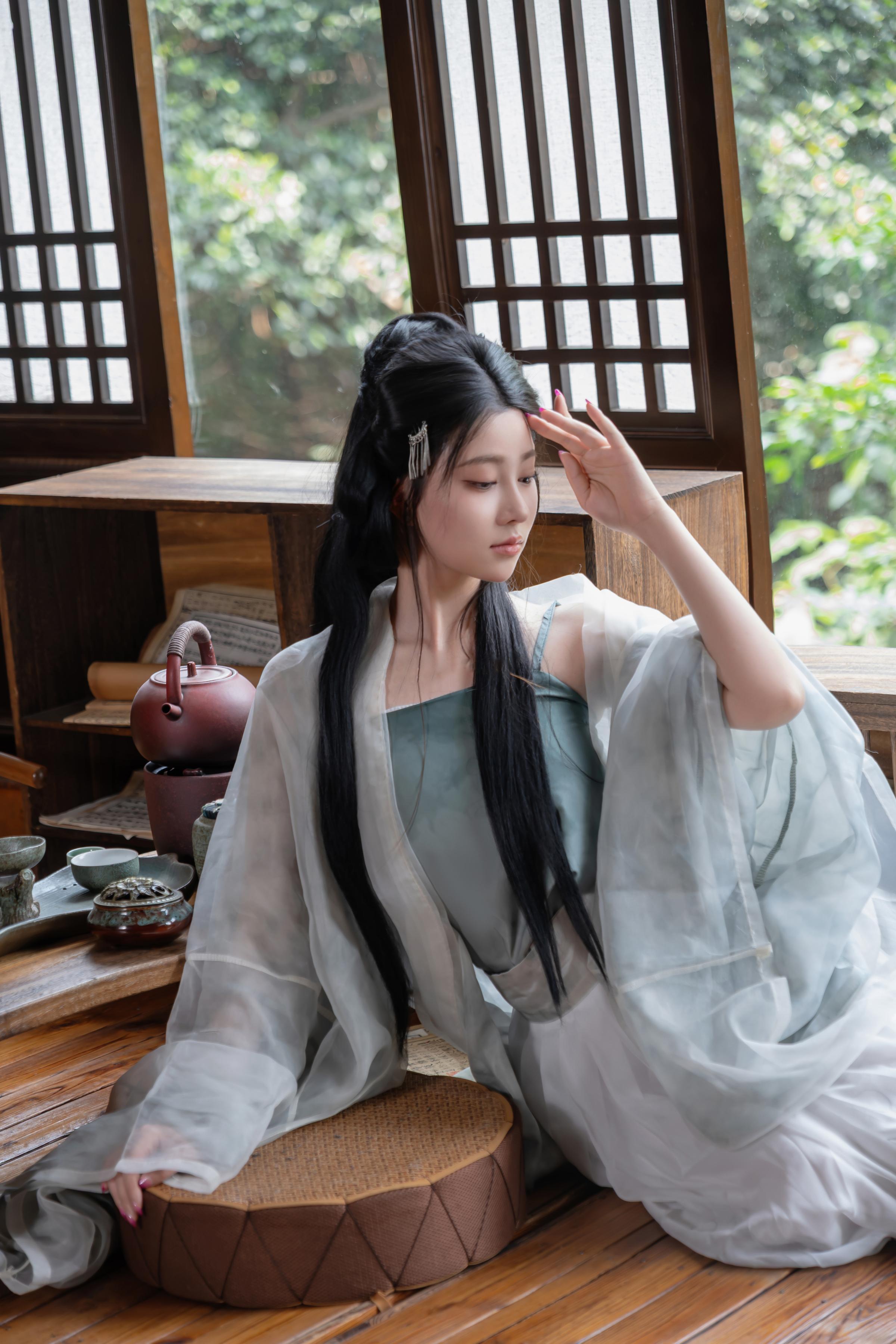 [Ảnh] Nnian - 浣溪沙: Áo Gấm Mỏng Manh, Vẻ Đẹp Quyến Rũ Từ Cửa Sổ Gỗ, Phong Cách Cổ Điển 80P