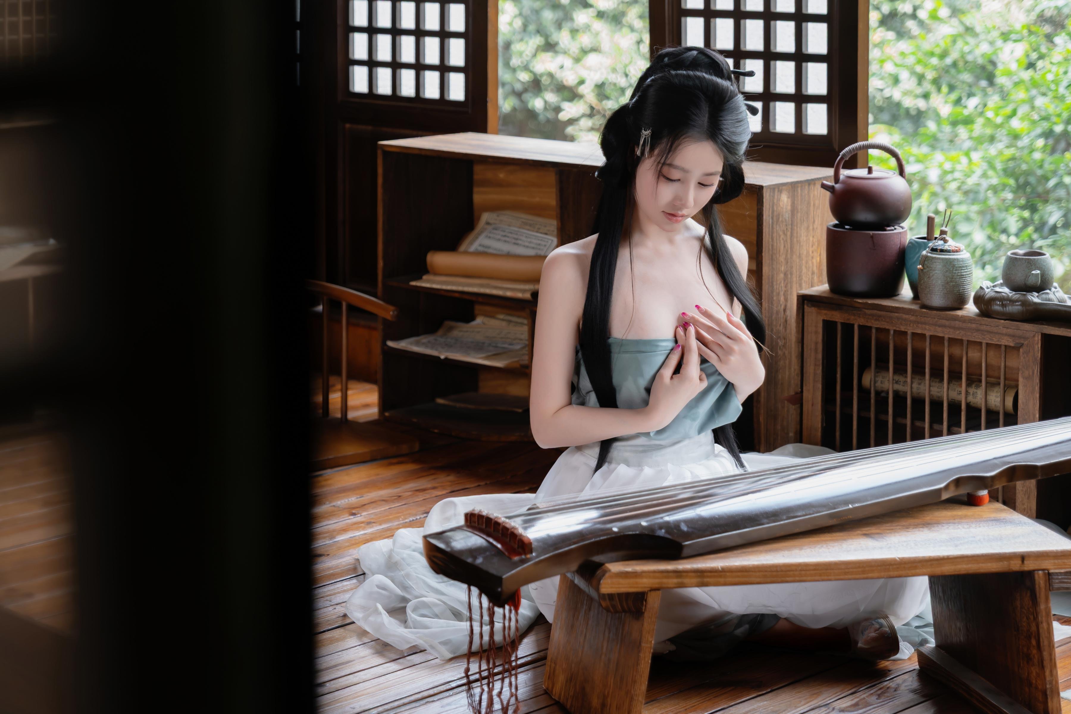 [Ảnh] Nnian - 浣溪沙: Áo Gấm Mỏng Manh, Vẻ Đẹp Quyến Rũ Từ Cửa Sổ Gỗ, Phong Cách Cổ Điển 80P