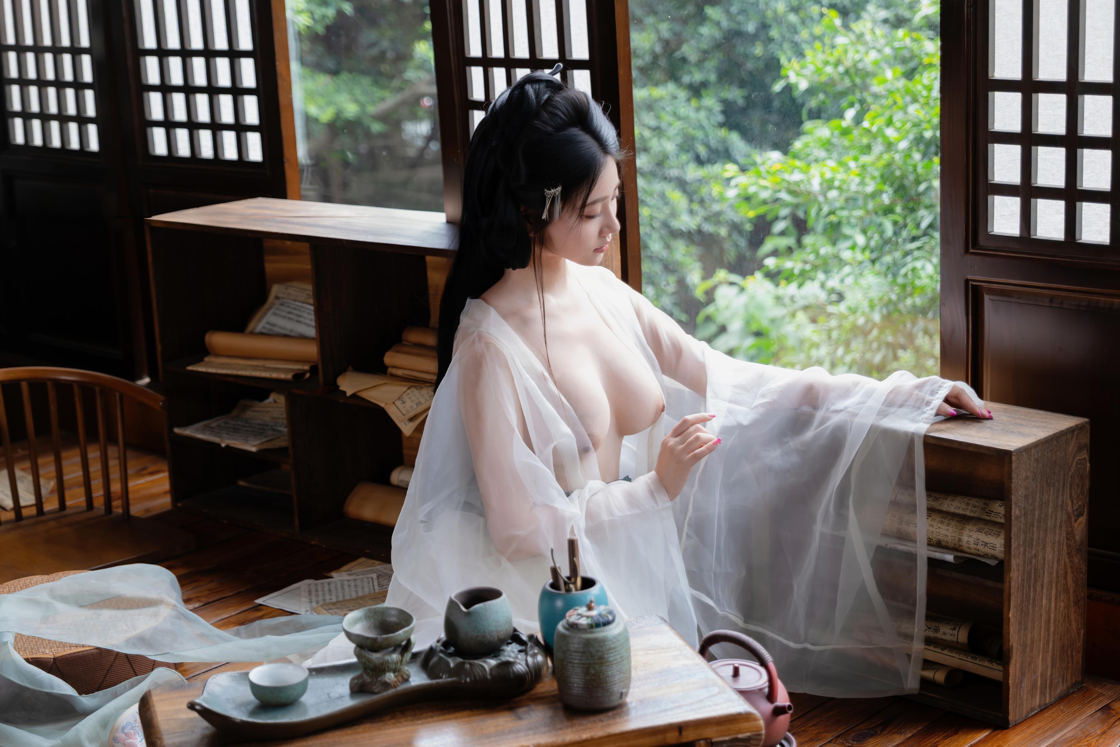 [Ảnh] Nnian - 浣溪沙: Áo Gấm Mỏng Manh, Vẻ Đẹp Quyến Rũ Từ Cửa Sổ Gỗ, Phong Cách Cổ Điển 80P
