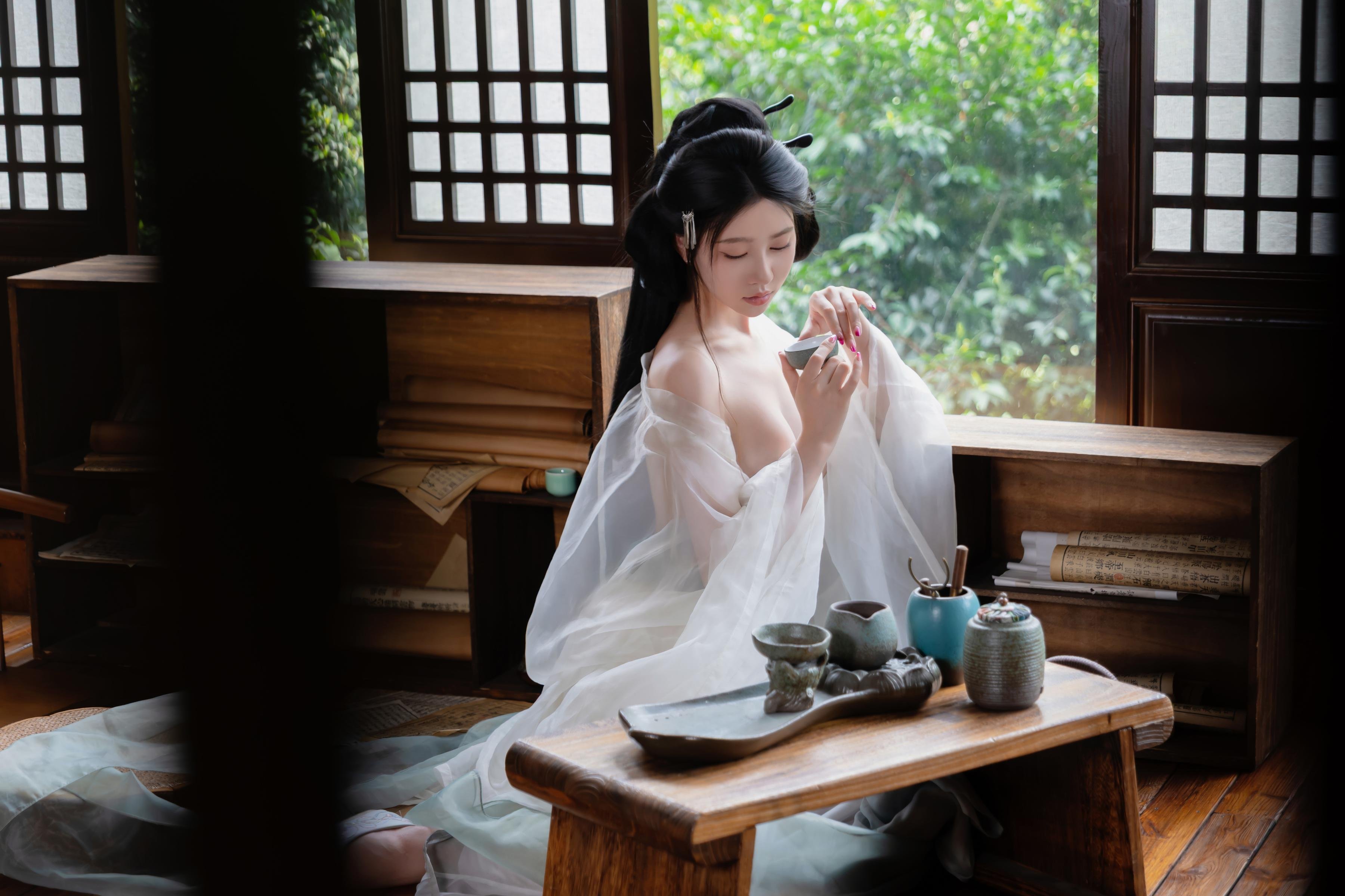 [Ảnh] Nnian - 浣溪沙: Áo Gấm Mỏng Manh, Vẻ Đẹp Quyến Rũ Từ Cửa Sổ Gỗ, Phong Cách Cổ Điển 80P