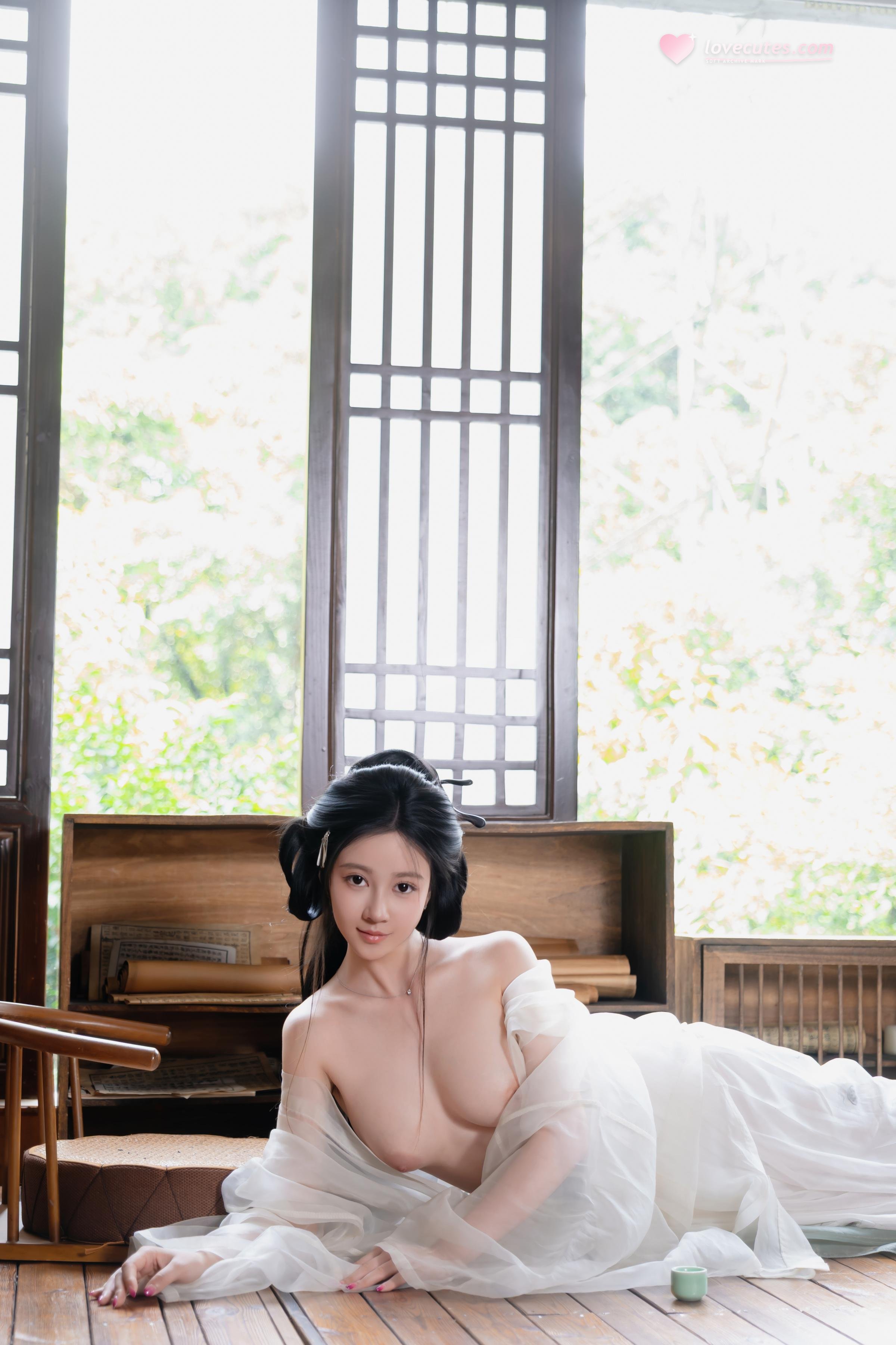 [写真] 年年Nnian - 浣溪沙：轻透薄纱汉服低胸美胸 木窗茶室古风 80P