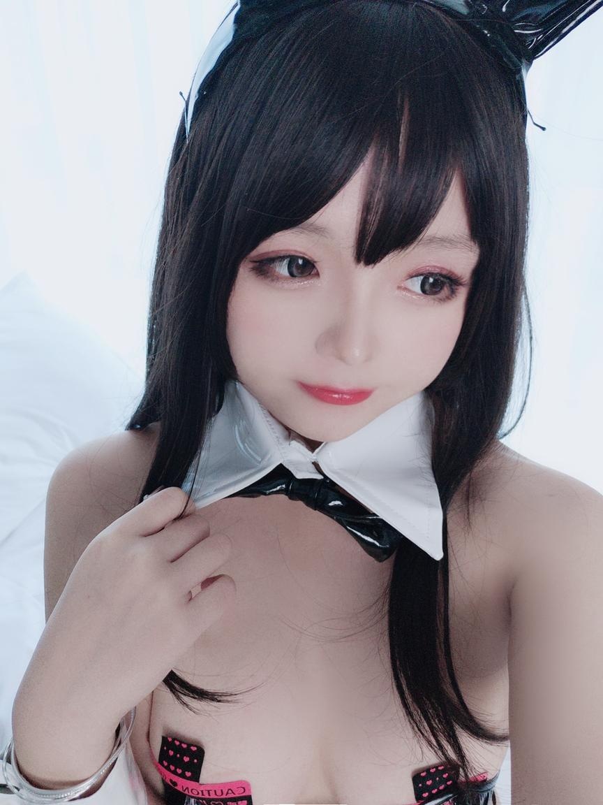 [Private] Hinakyo - Transparent Bunny Girl Selfies: PVC Bunny Girl Vacuum Cleavage & High Heel Shots 40P