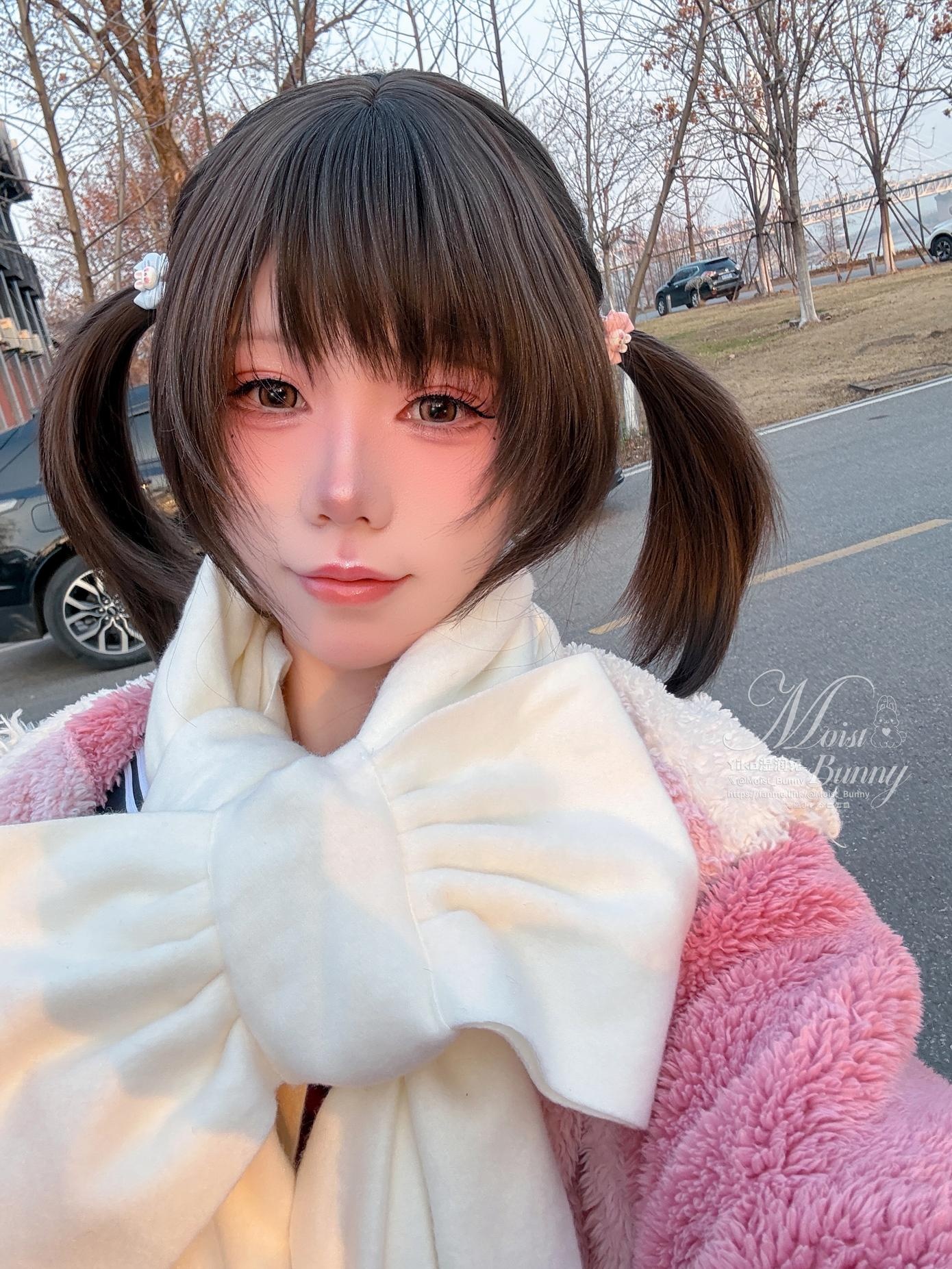 [私房] 黏黏團子兔 - 2026年02月作品 放課後的歸路：JK學生裝白絲綁縛 露點翹臀 122P2V