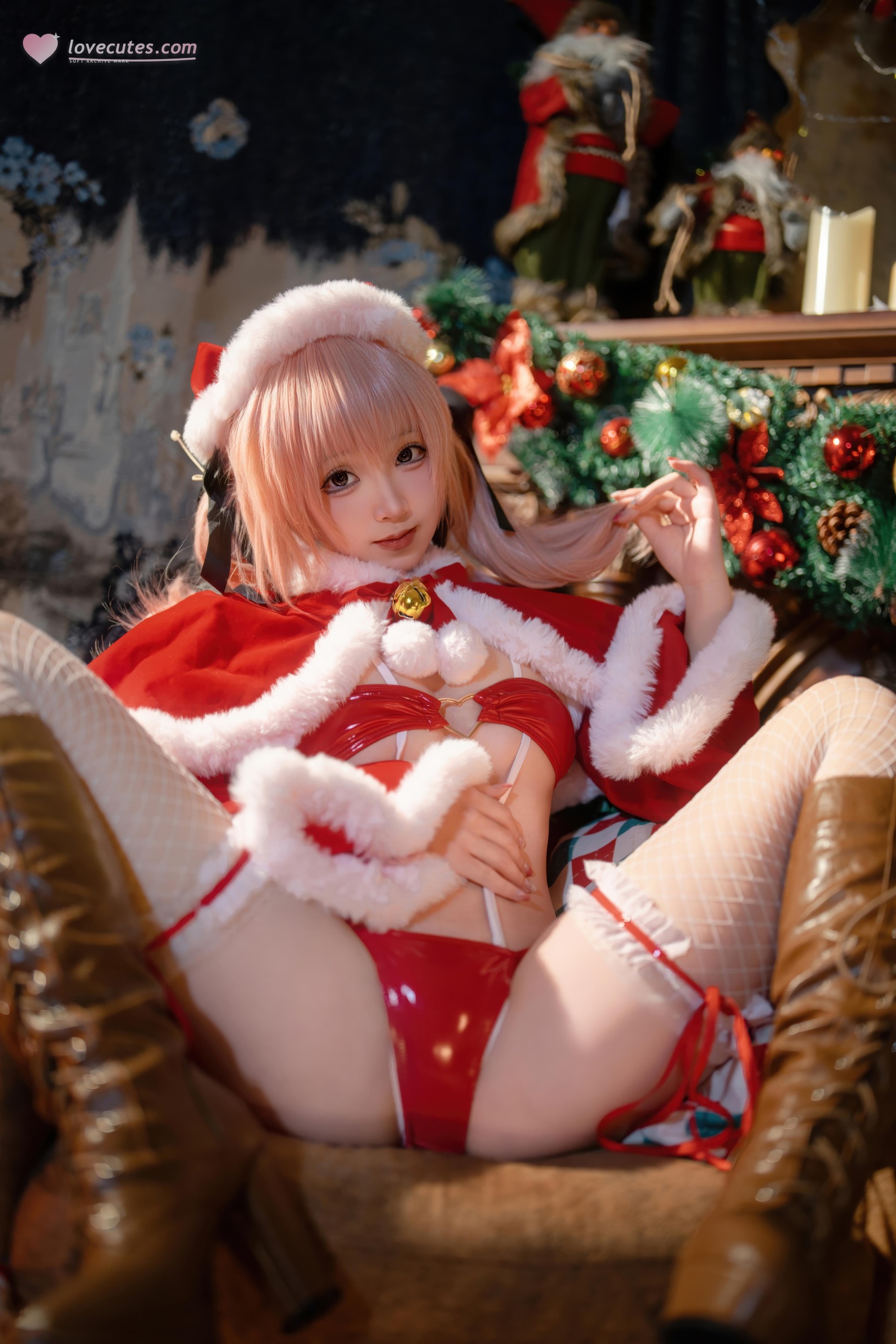 [私房] Bangni邦尼 - クリスマスの甘い誘惑：赤いセクシーランジェリー真空露胸 クリスマス撮影の美尻美脚 80P3V
