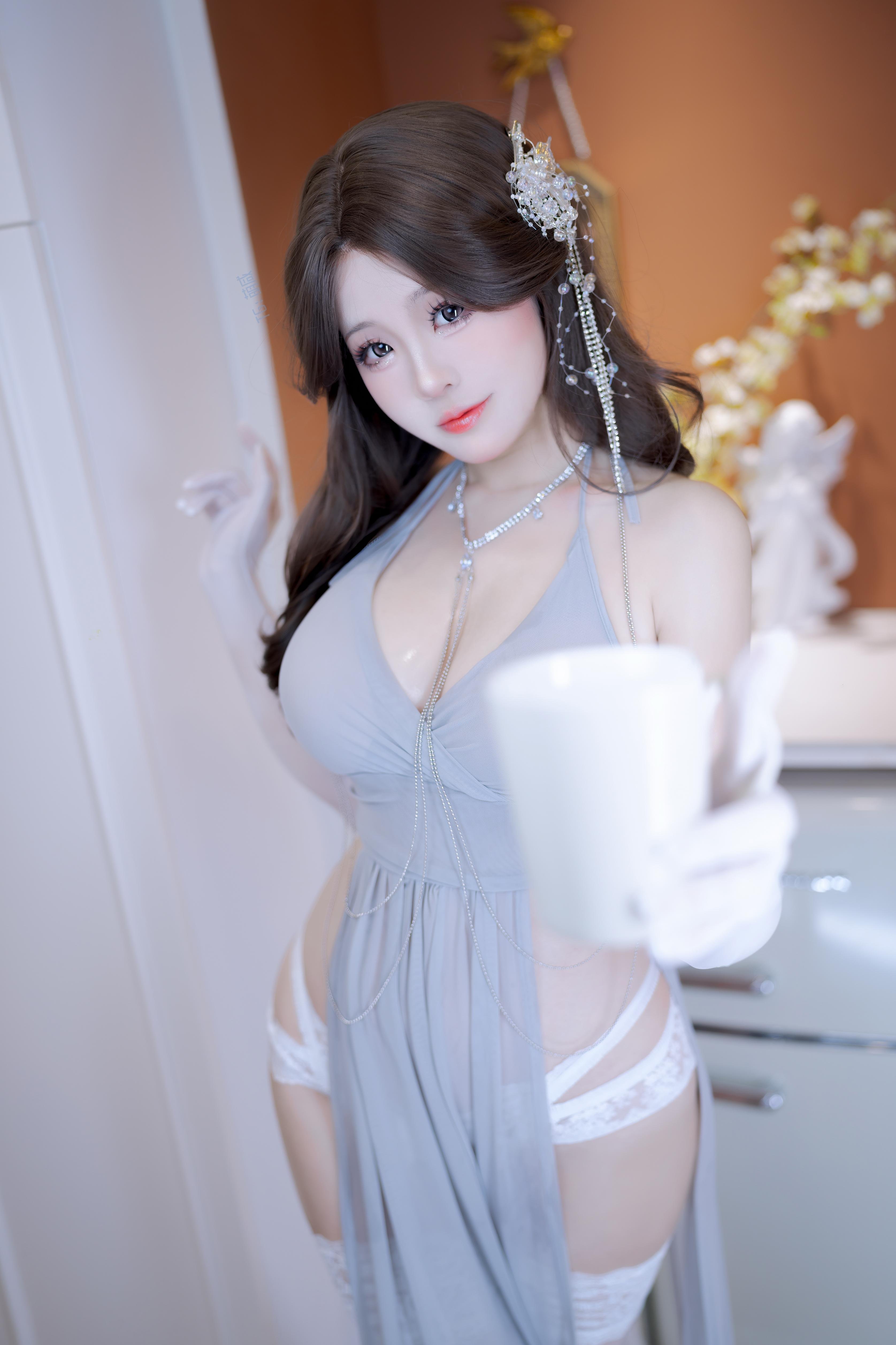 [Private] Miko-chan ww - Wife's Duty: Gray Sheer White Stockings, Beautiful Bust, Lace Panties Exposing the Butt, 36P